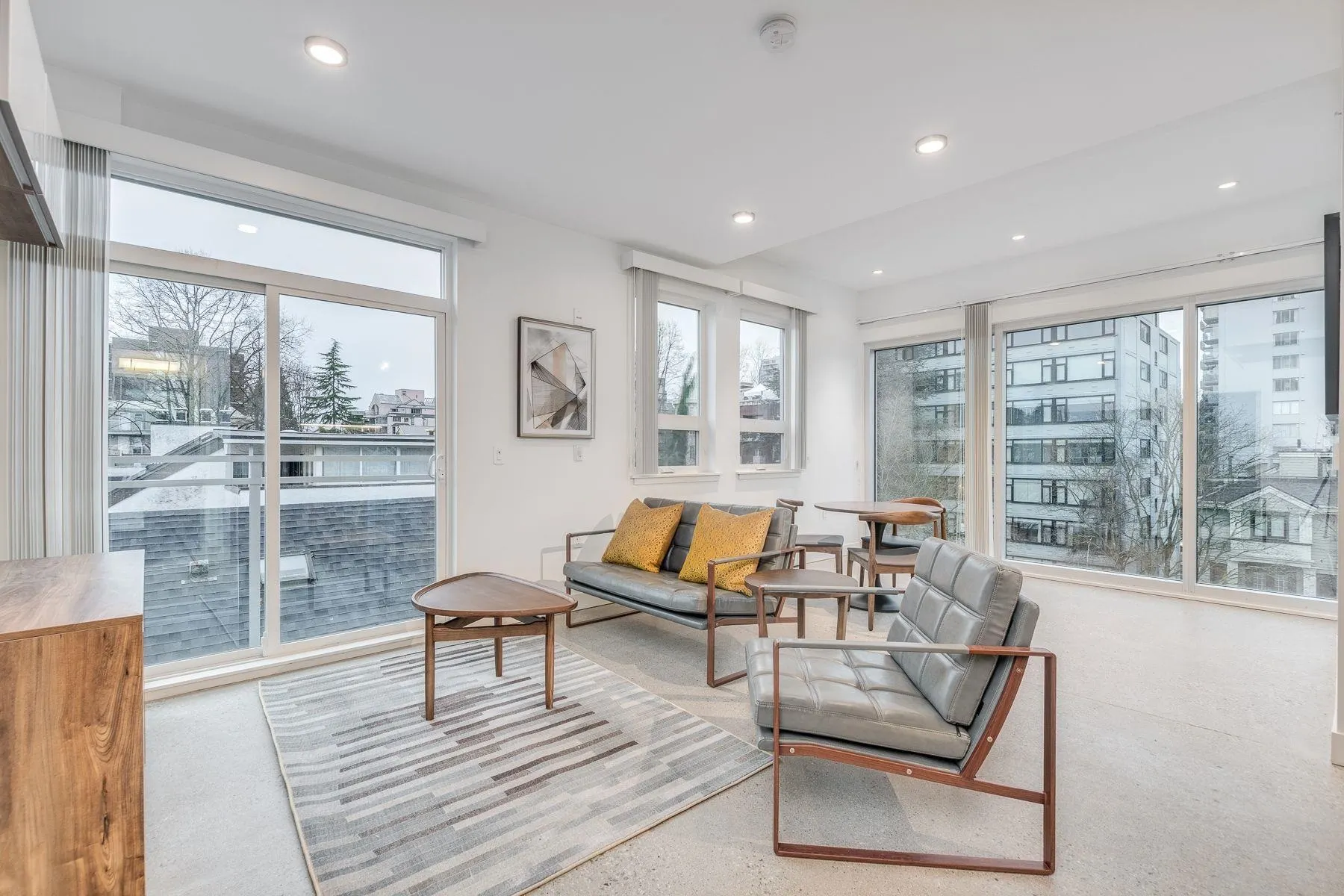 405 1170 Barclay Street