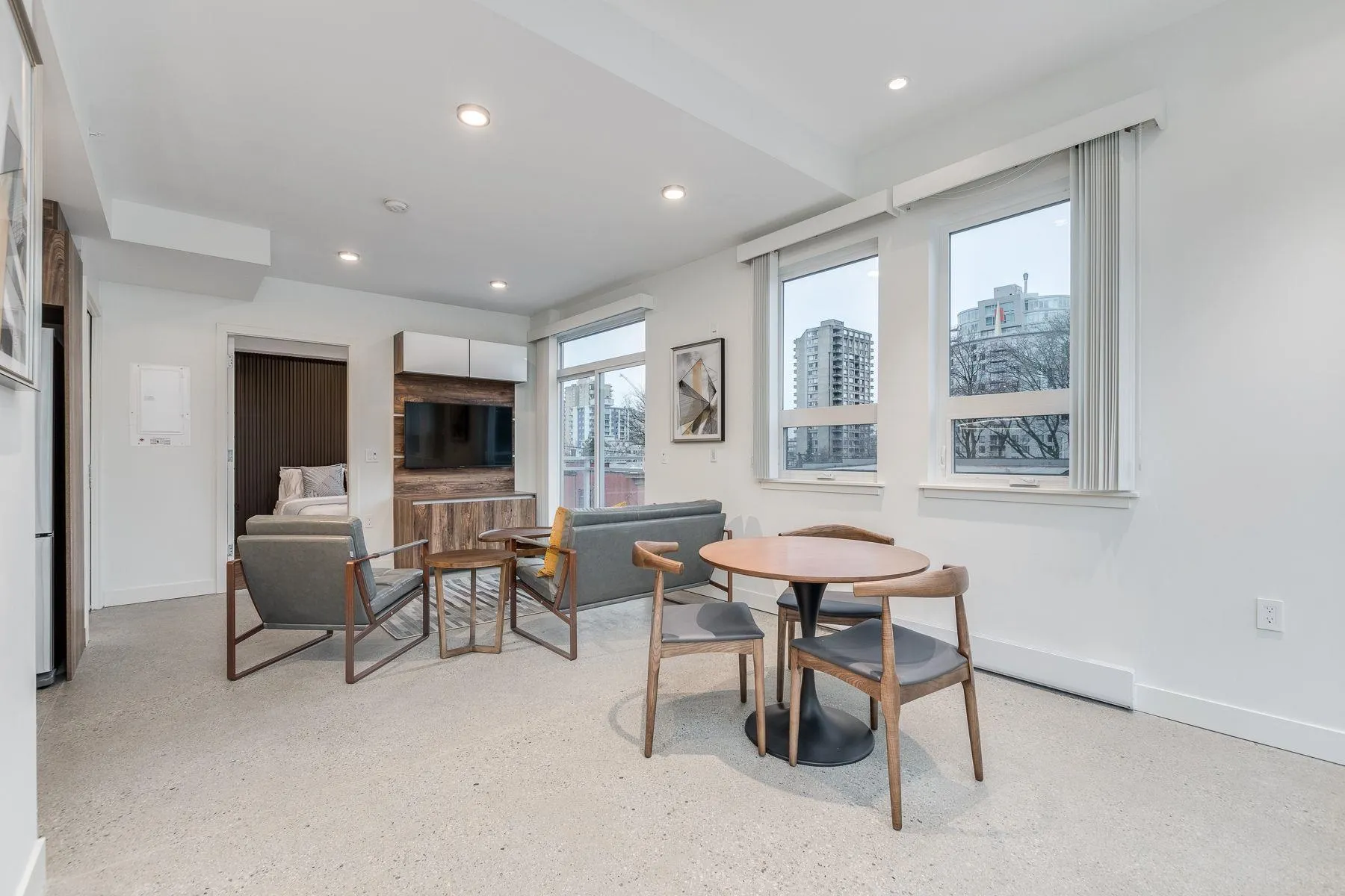 405 1170 Barclay Street