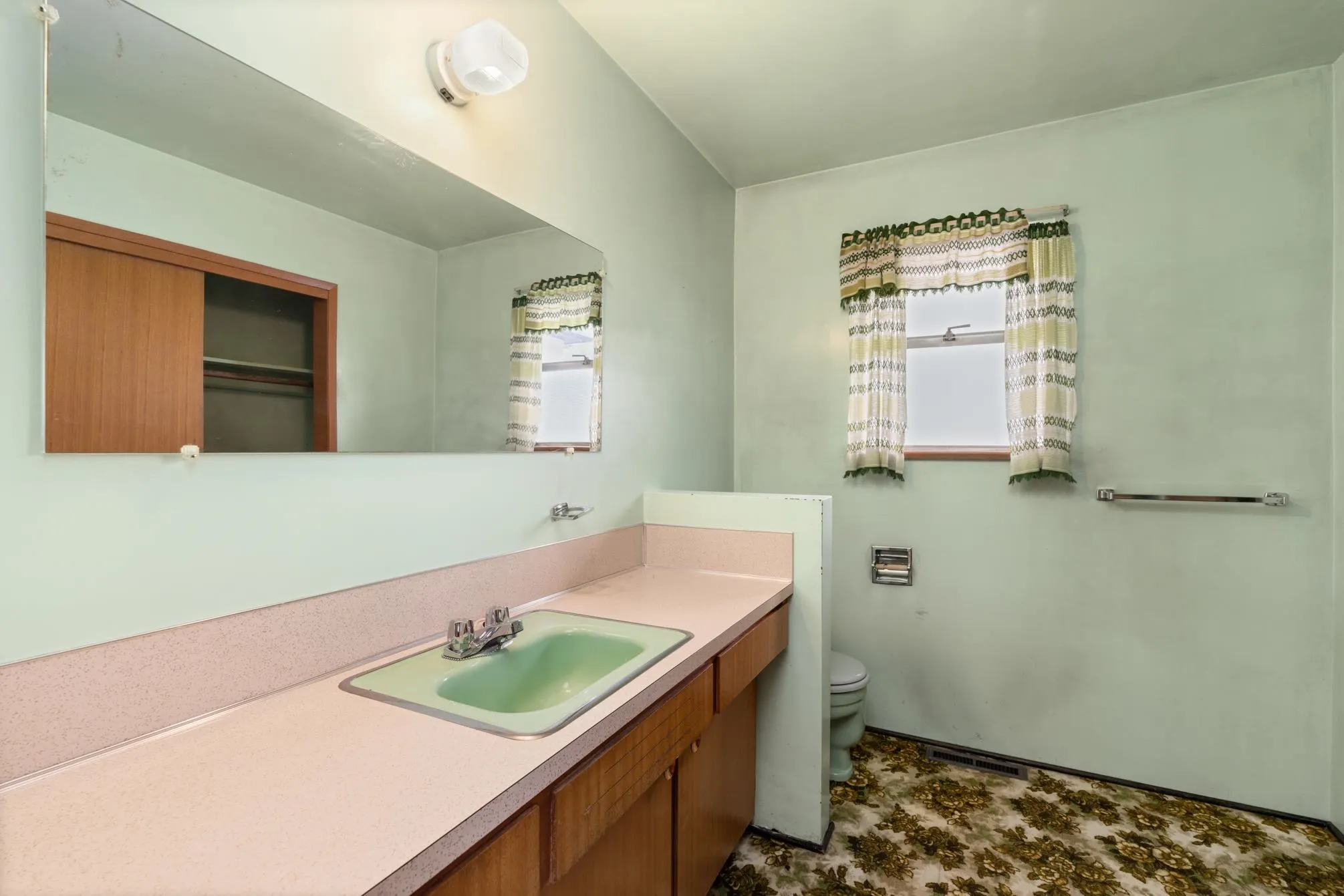 5459 Forglen Drive