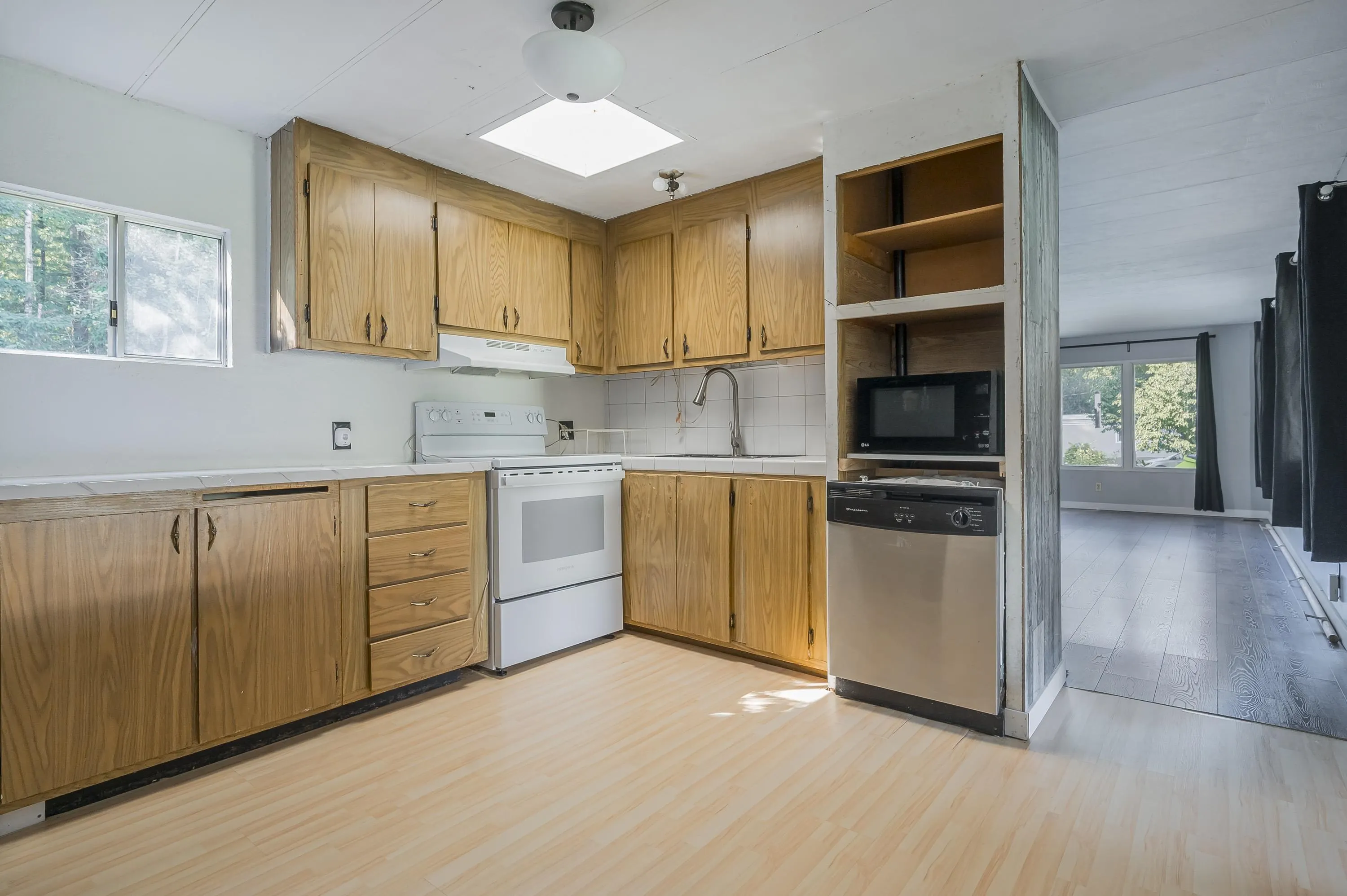 43A 3031 200 Street