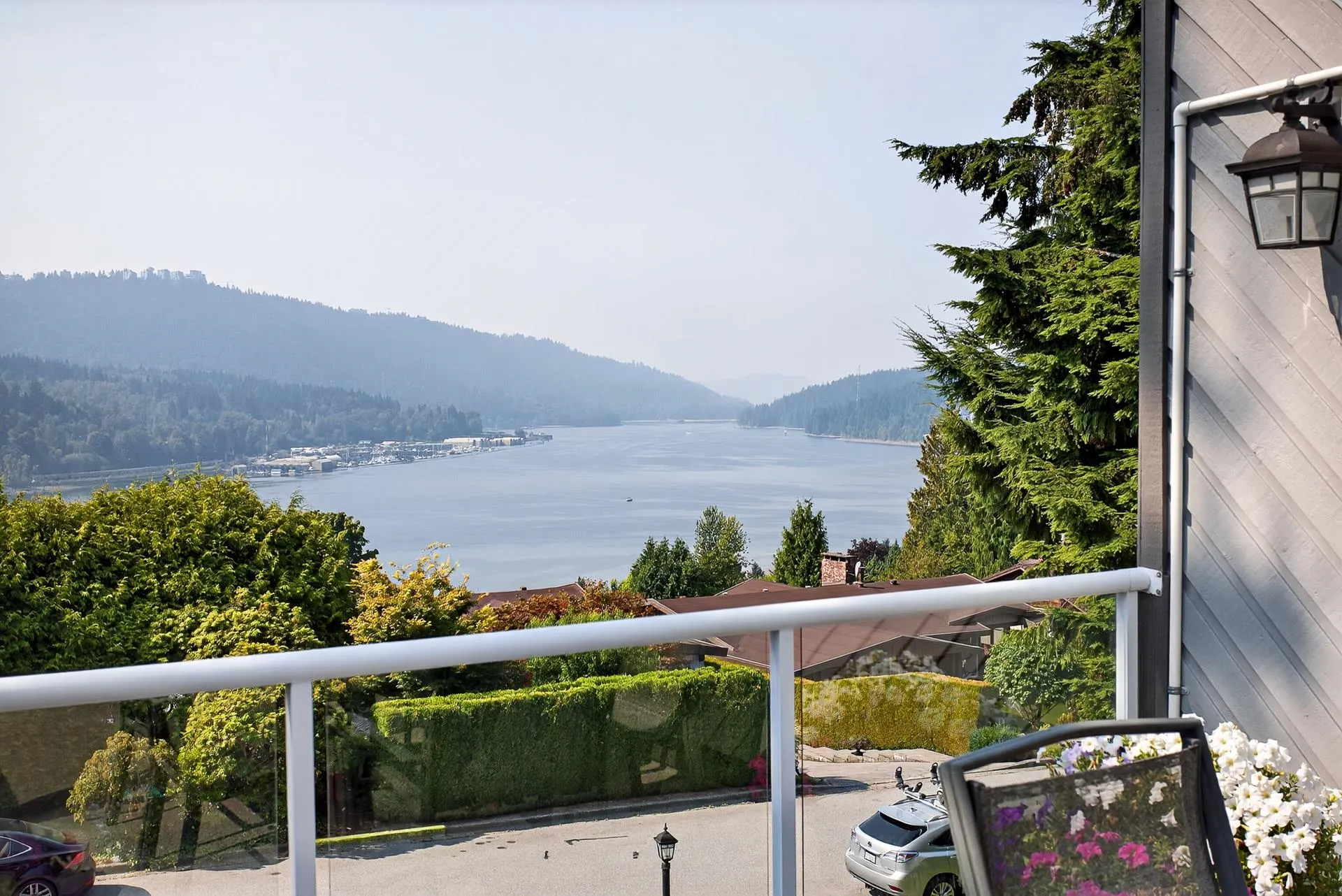 15 Crawford Bay