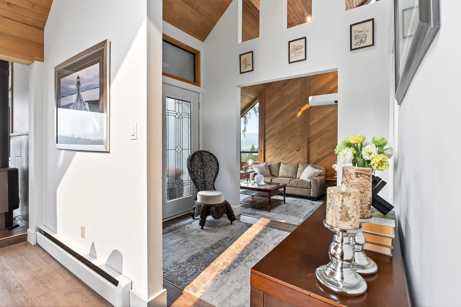 15 Crawford Bay