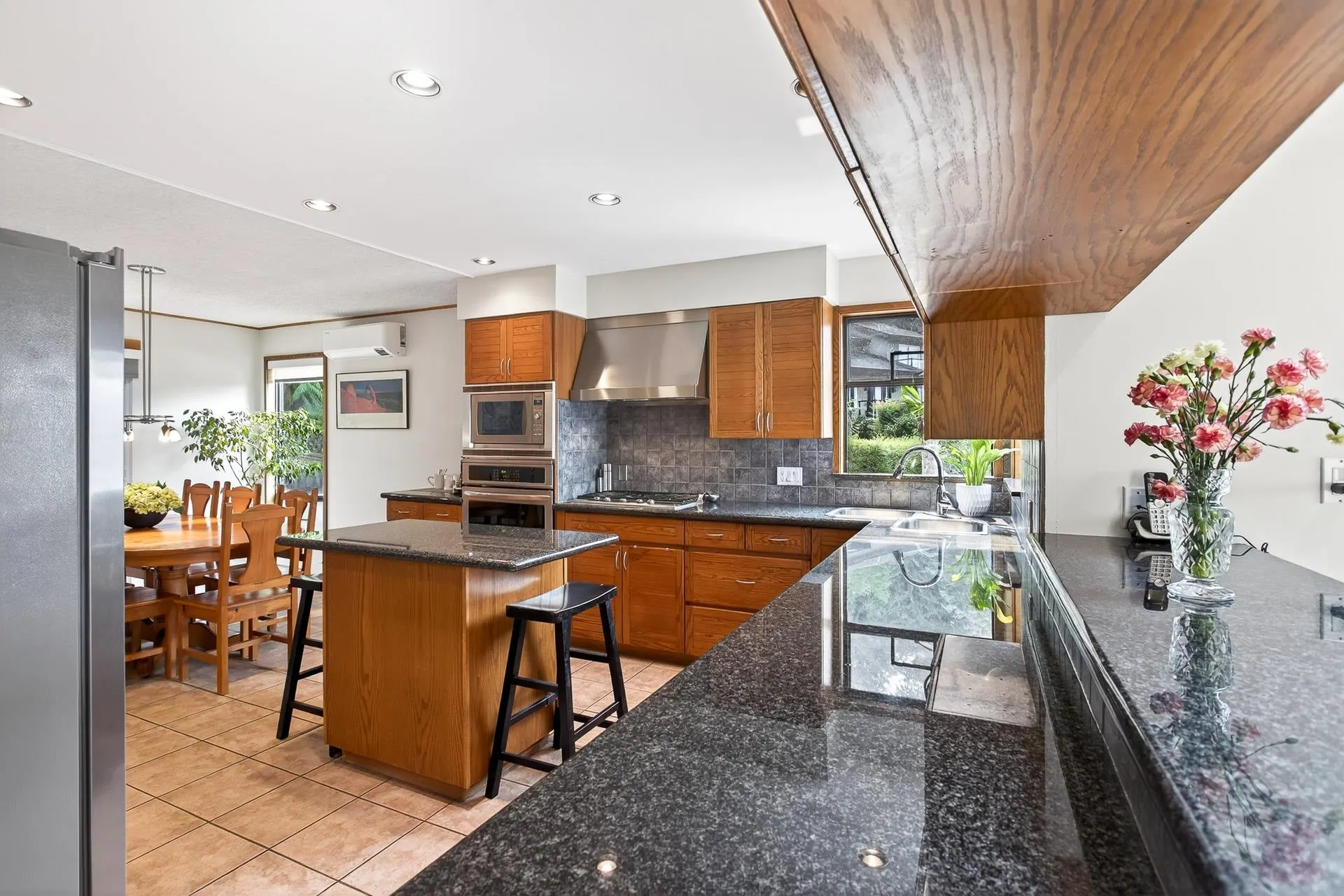 15 Crawford Bay