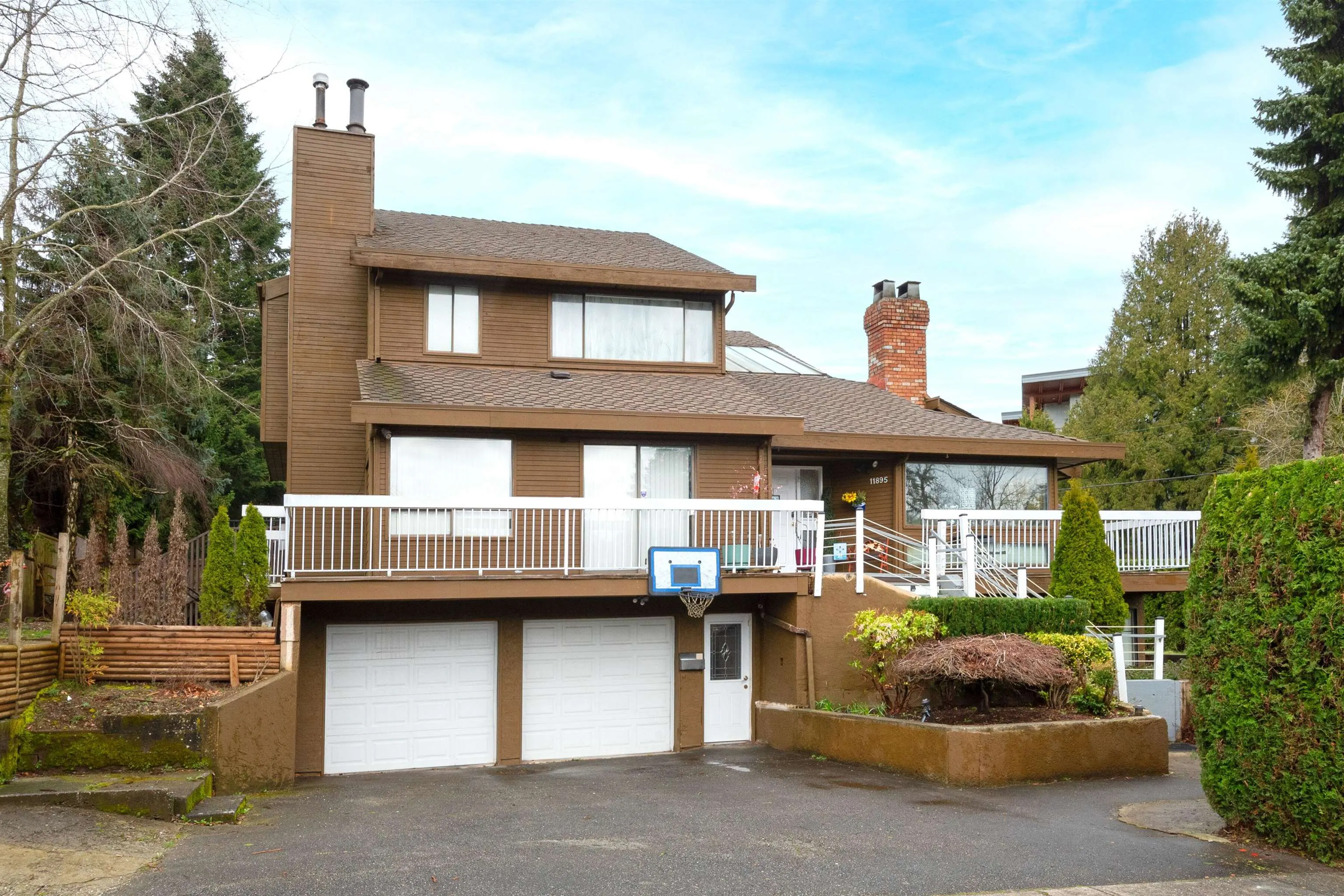 11895 Chateau Wynd