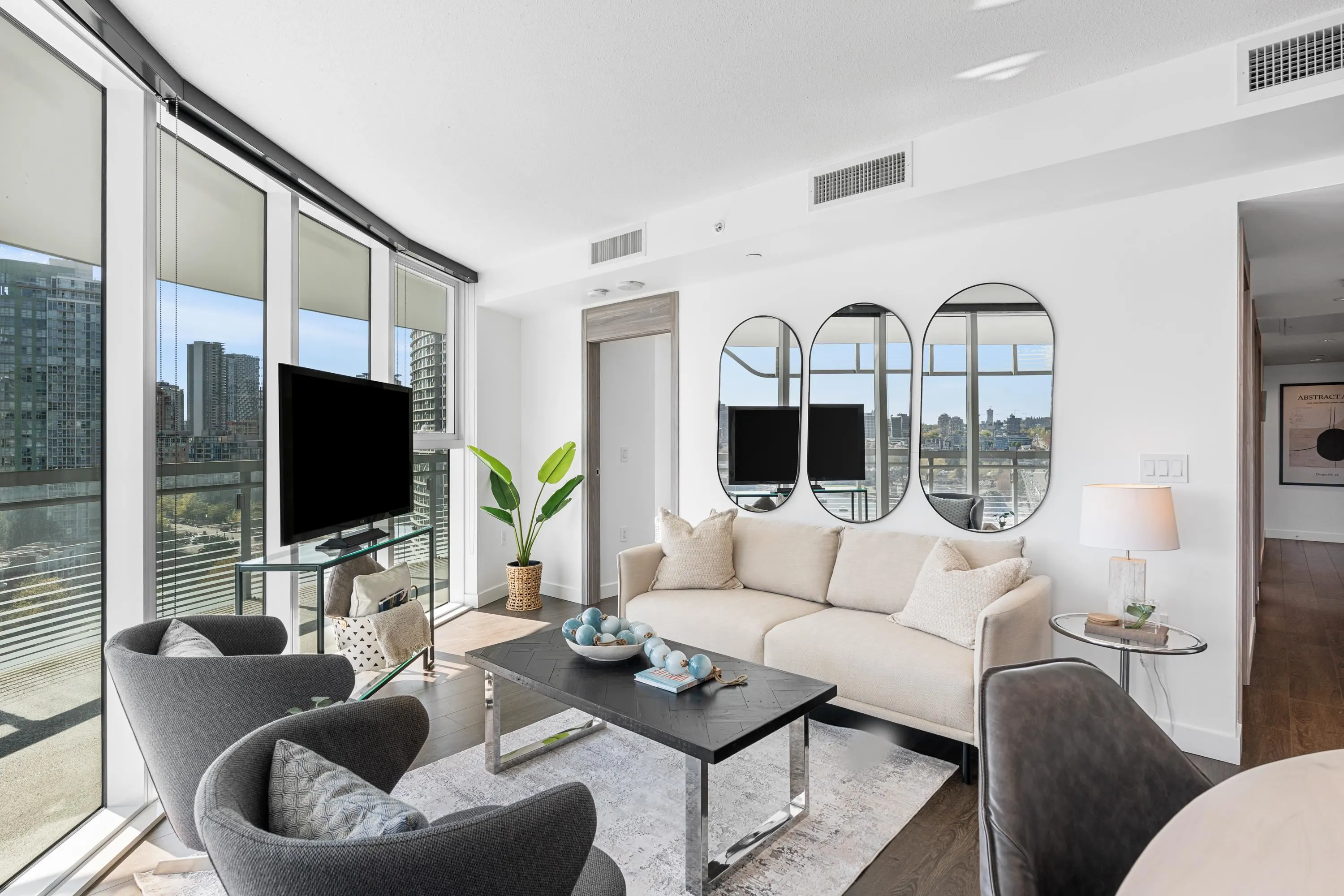 1585 87 Nelson Street