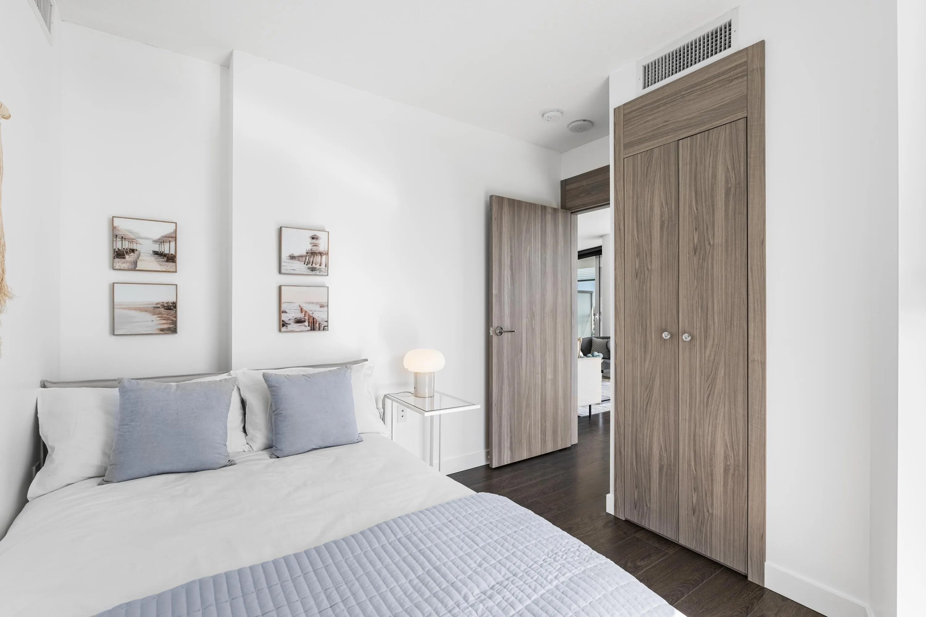 1585 87 Nelson Street