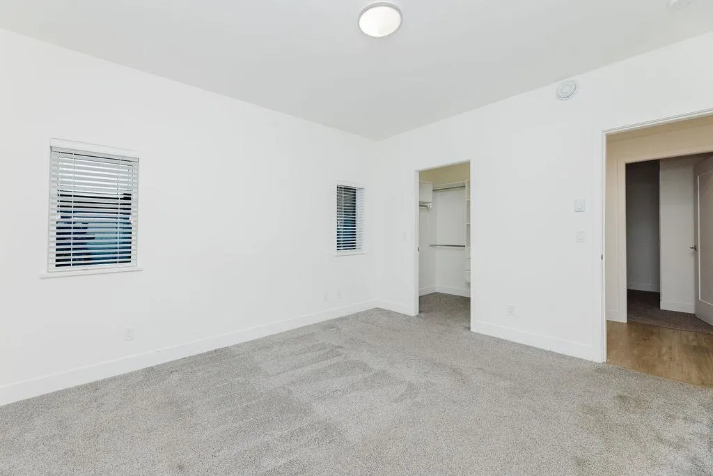 102 710 School Road
