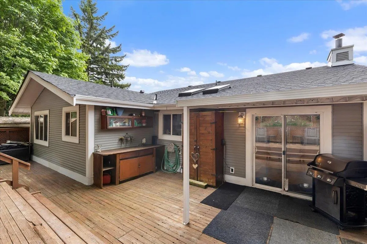3344 Omineca