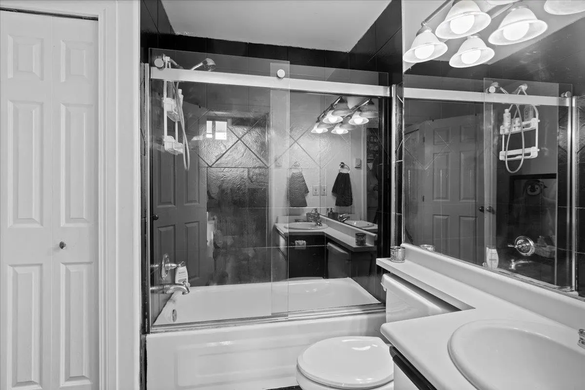 3344 Omineca