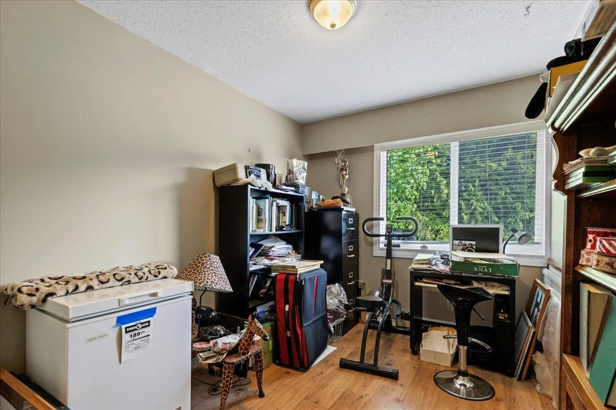 3344 Omineca