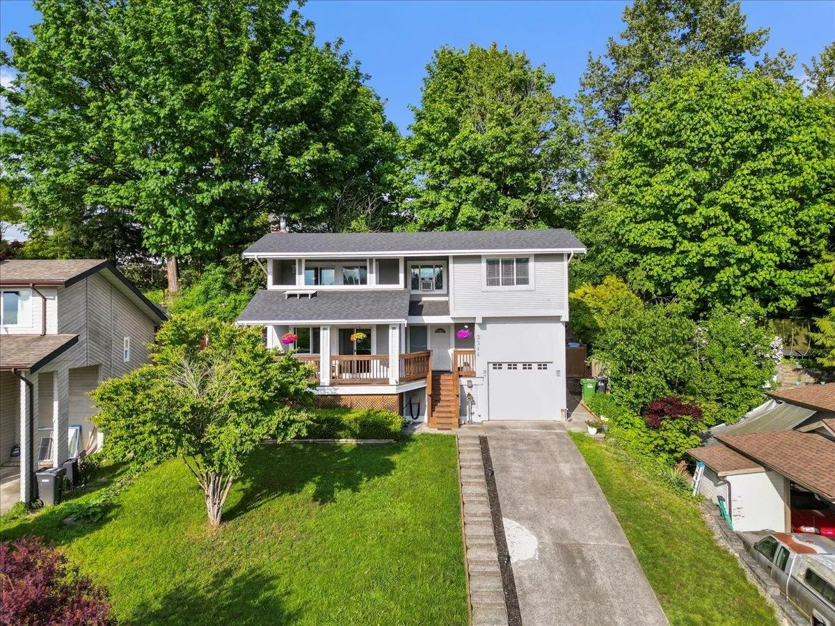 3344 Omineca
