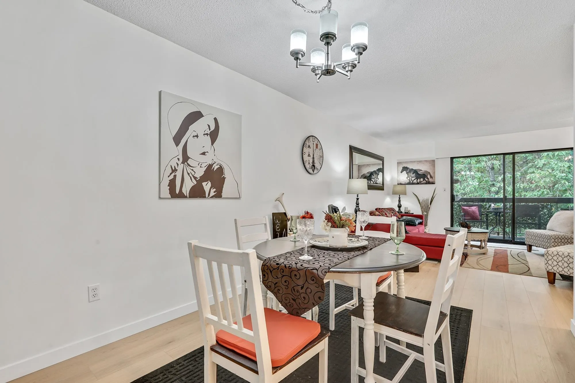310 33490 Cottage Lane