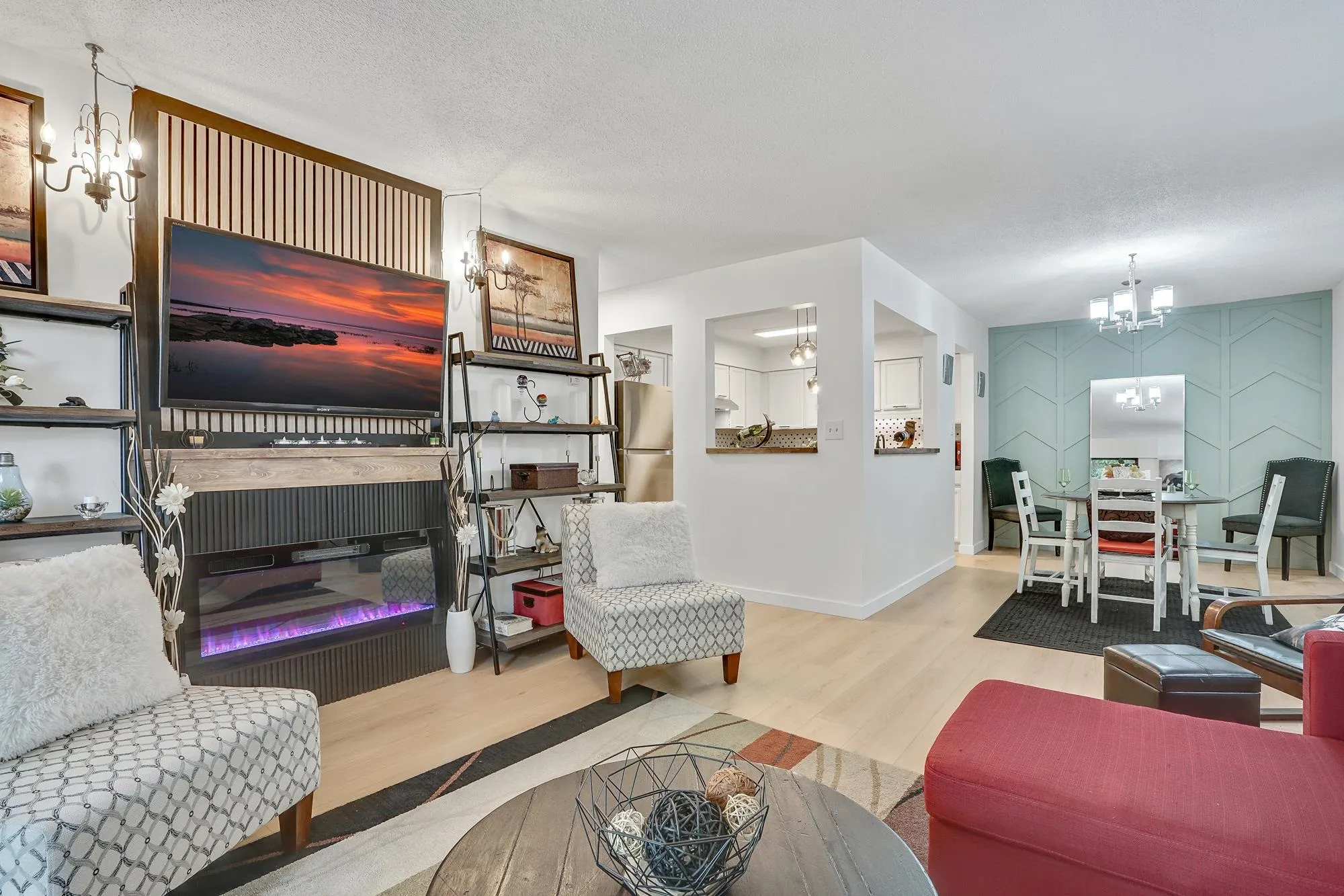 310 33490 Cottage Lane