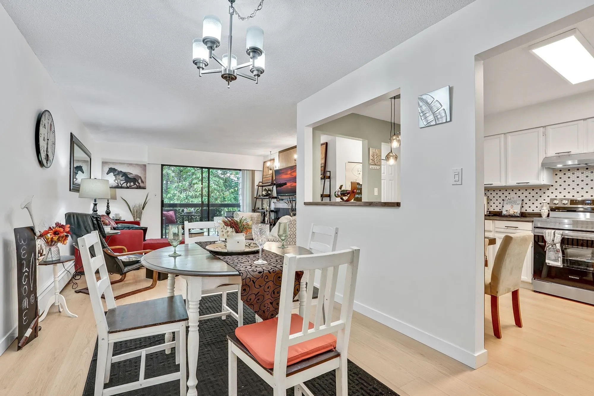 310 33490 Cottage Lane