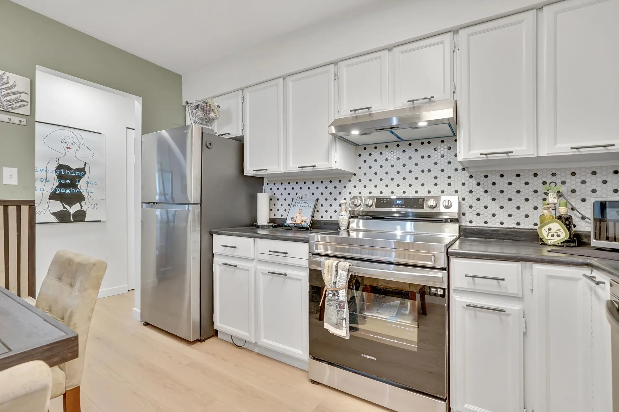 310 33490 Cottage Lane