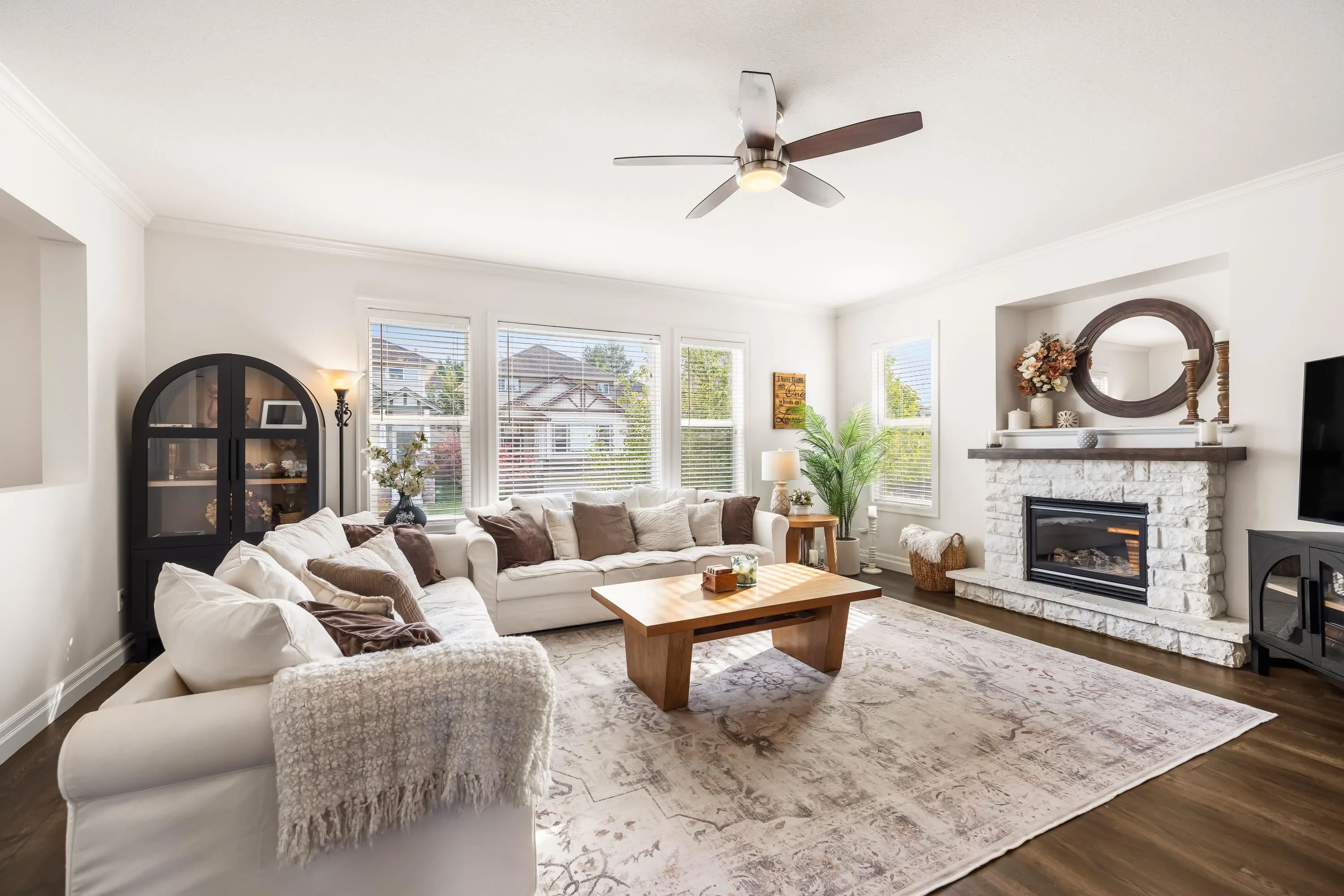 5223 Bridlewood Drive