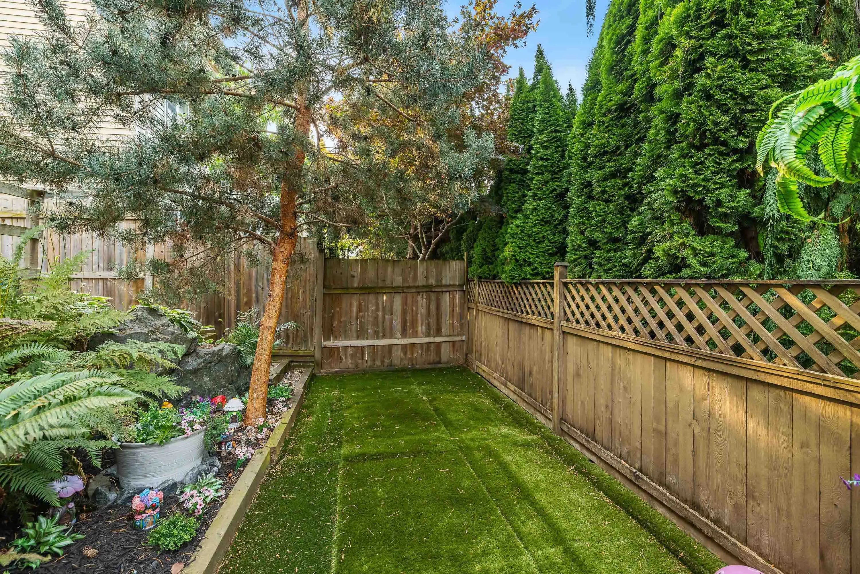 5223 Bridlewood Drive