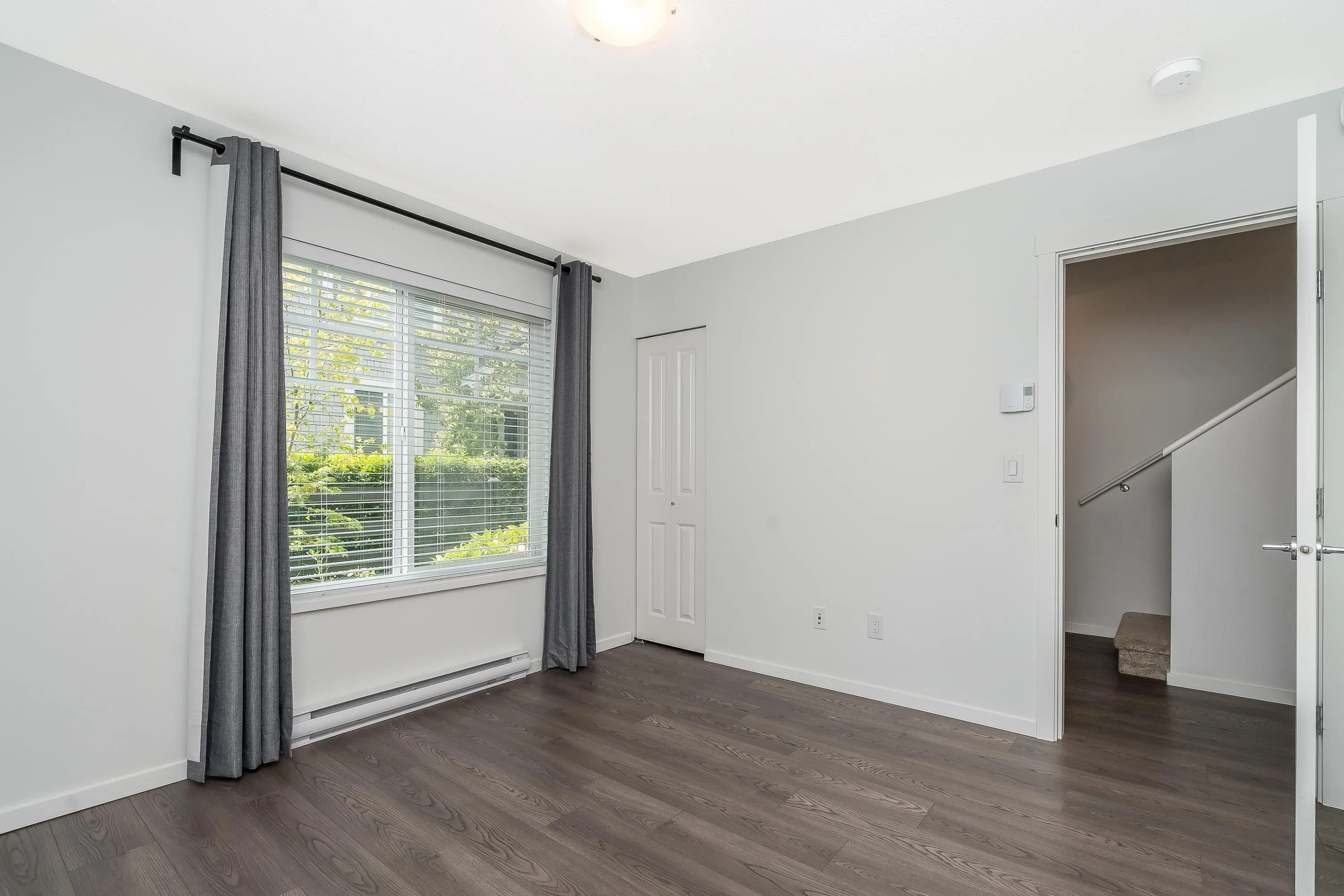 105 15850 85 Avenue