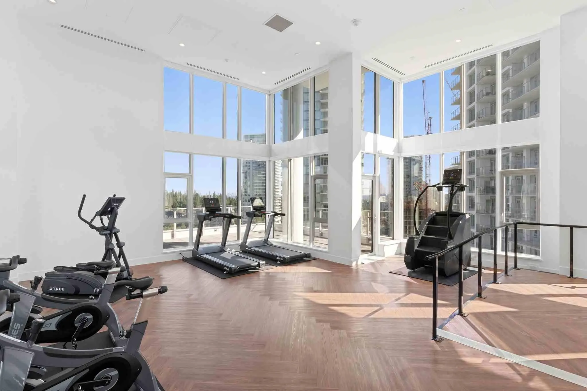 2505 518 Clarke Road