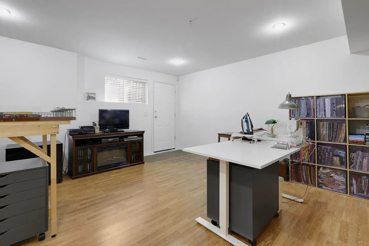 13895 Docksteader Loop
