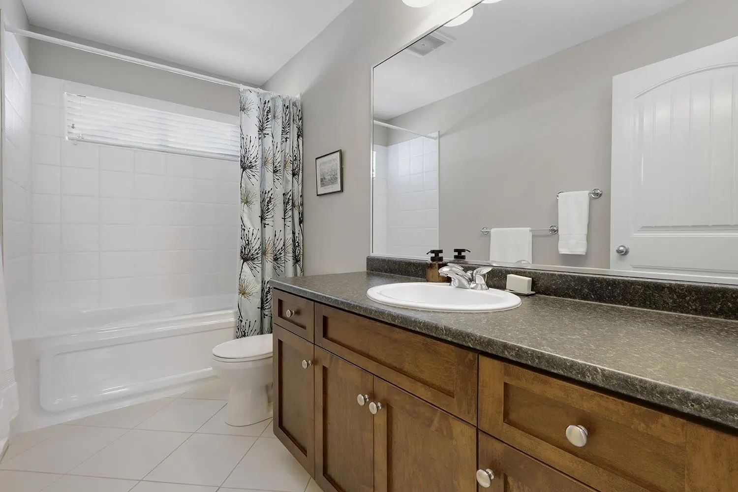 13895 Docksteader Loop