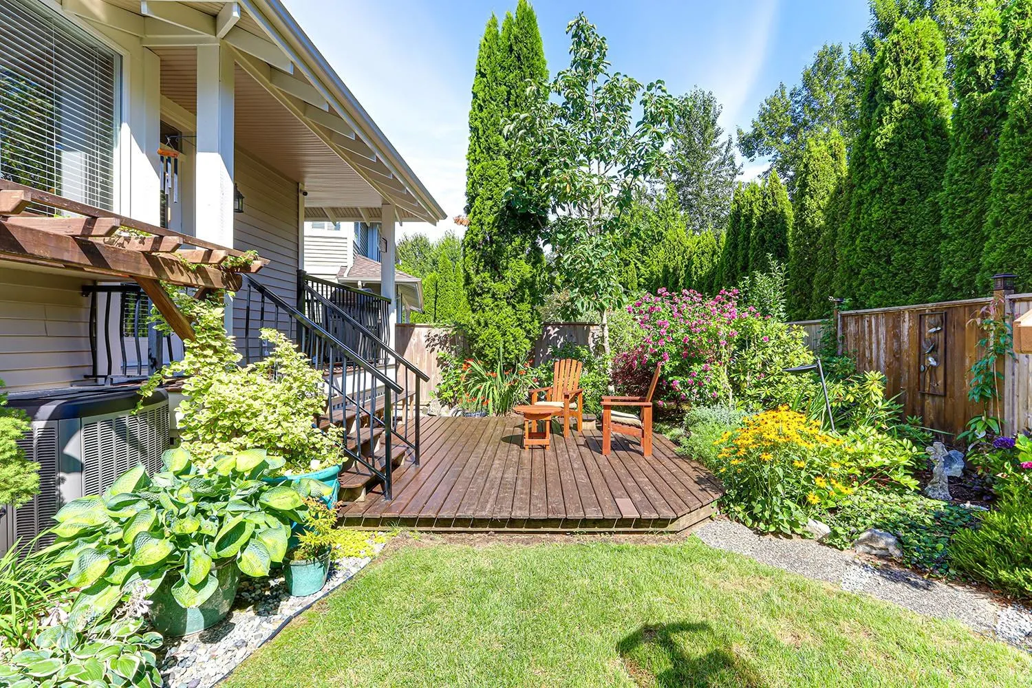 13895 Docksteader Loop