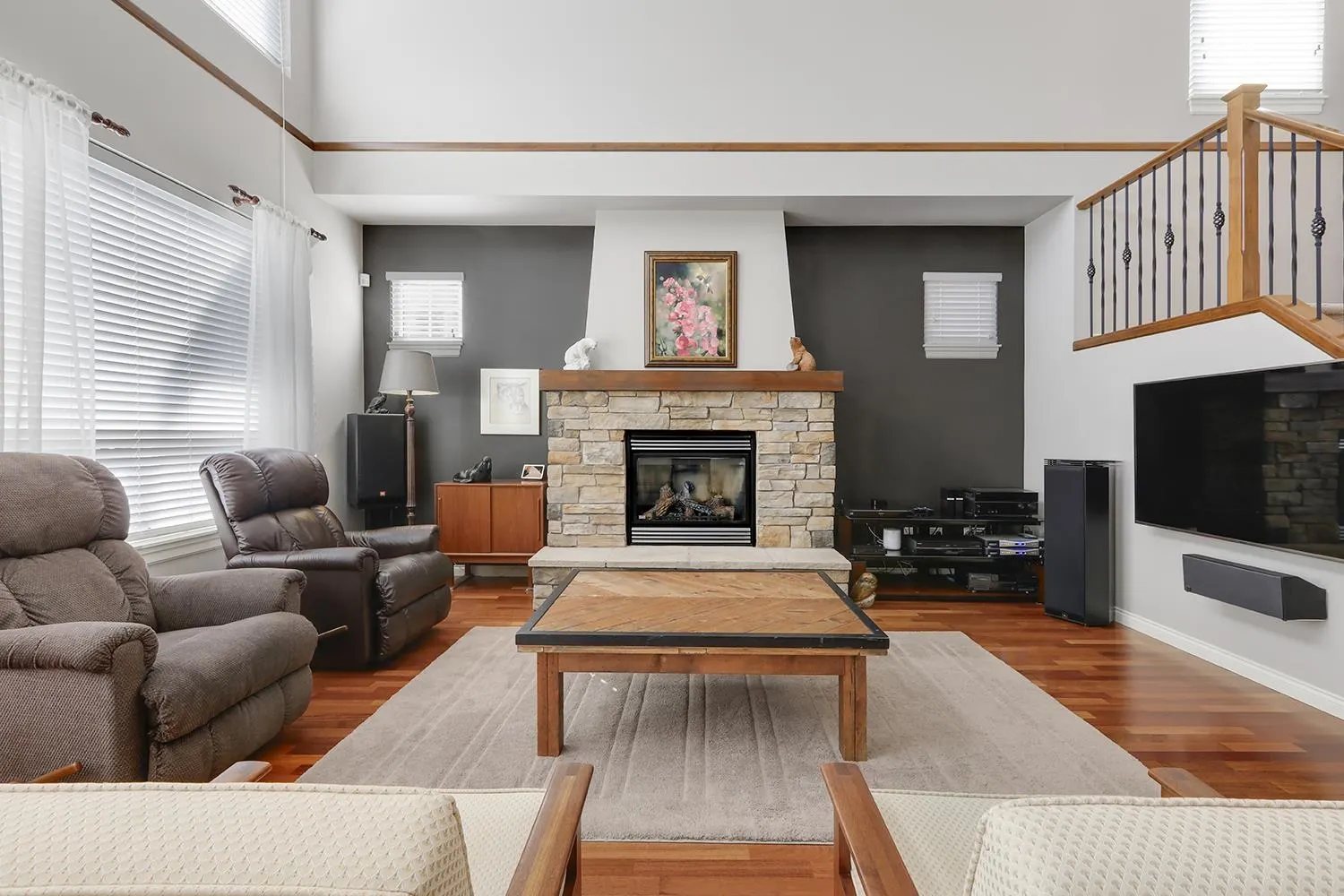 13895 Docksteader Loop