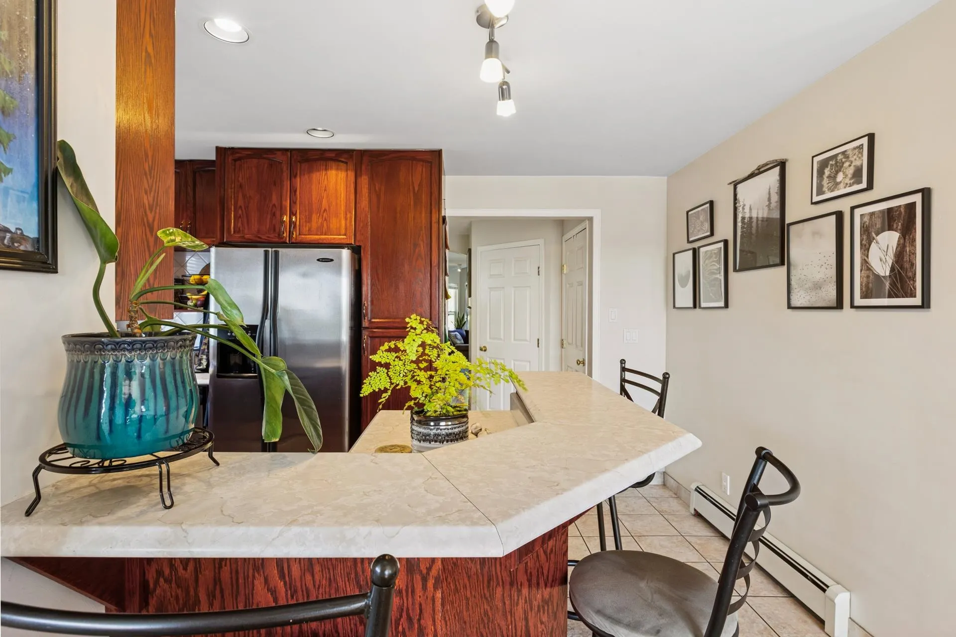 407 E 1st Street