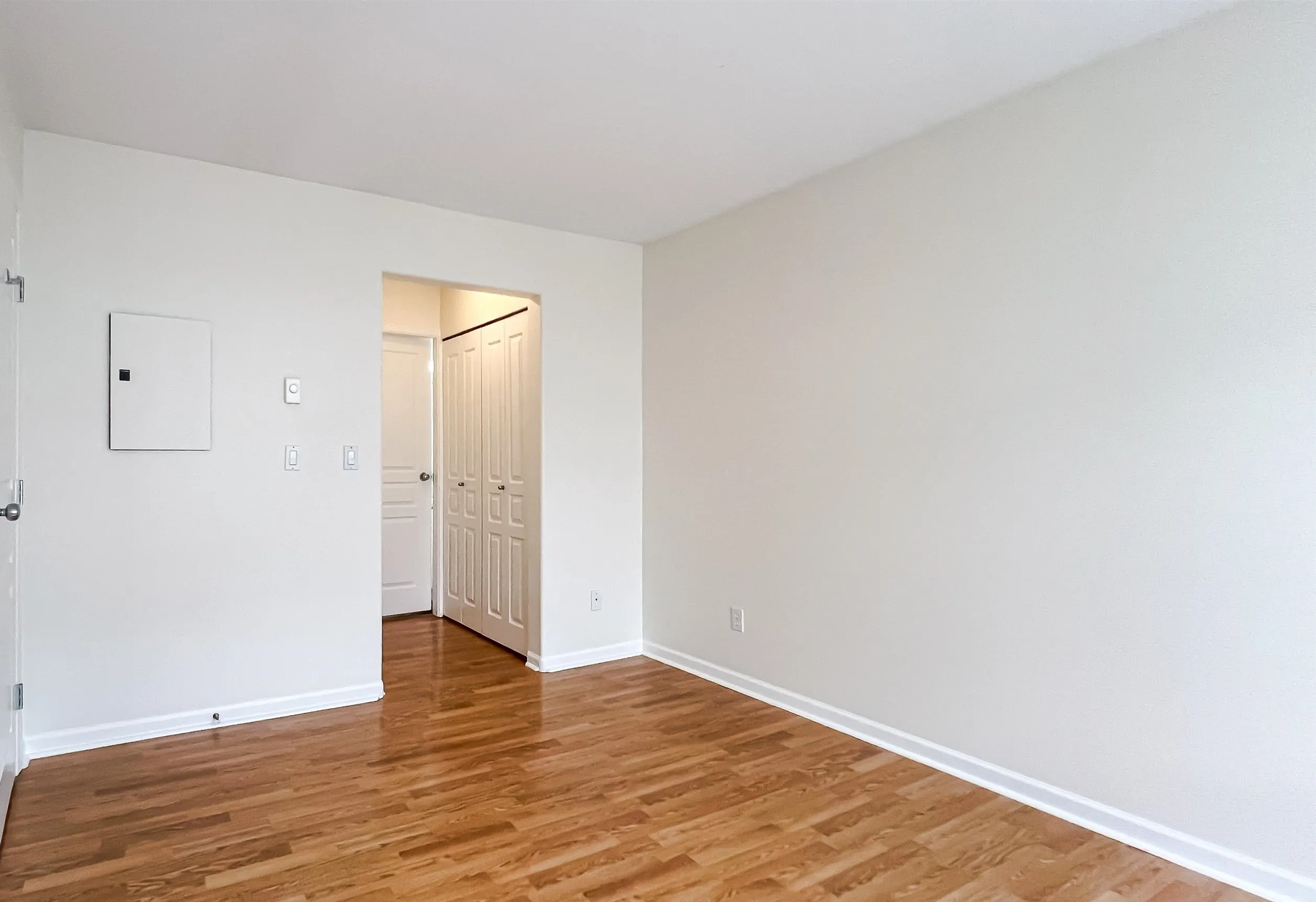 327 12633 No. 2 Road