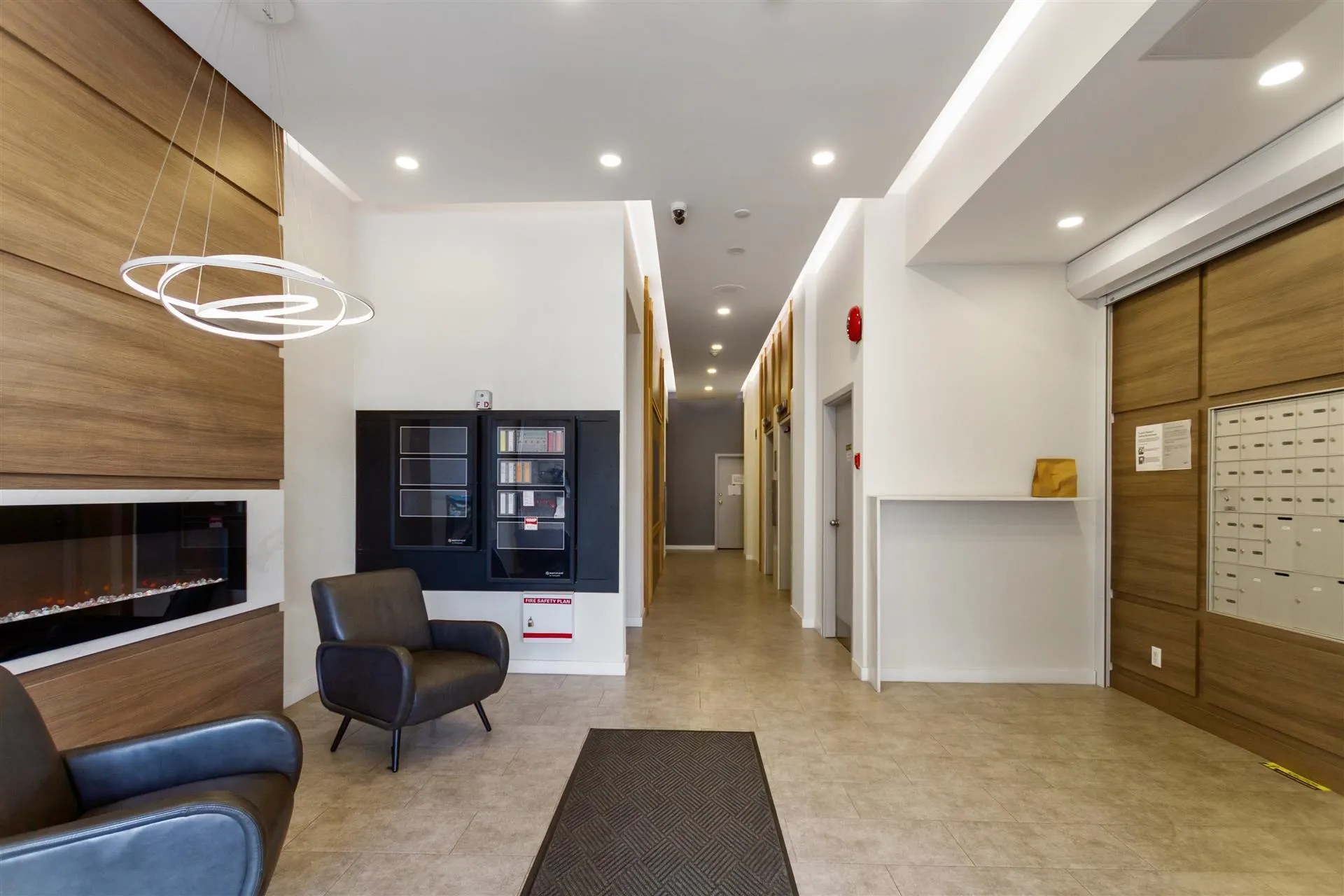 1401 7235 Salisbury Avenue