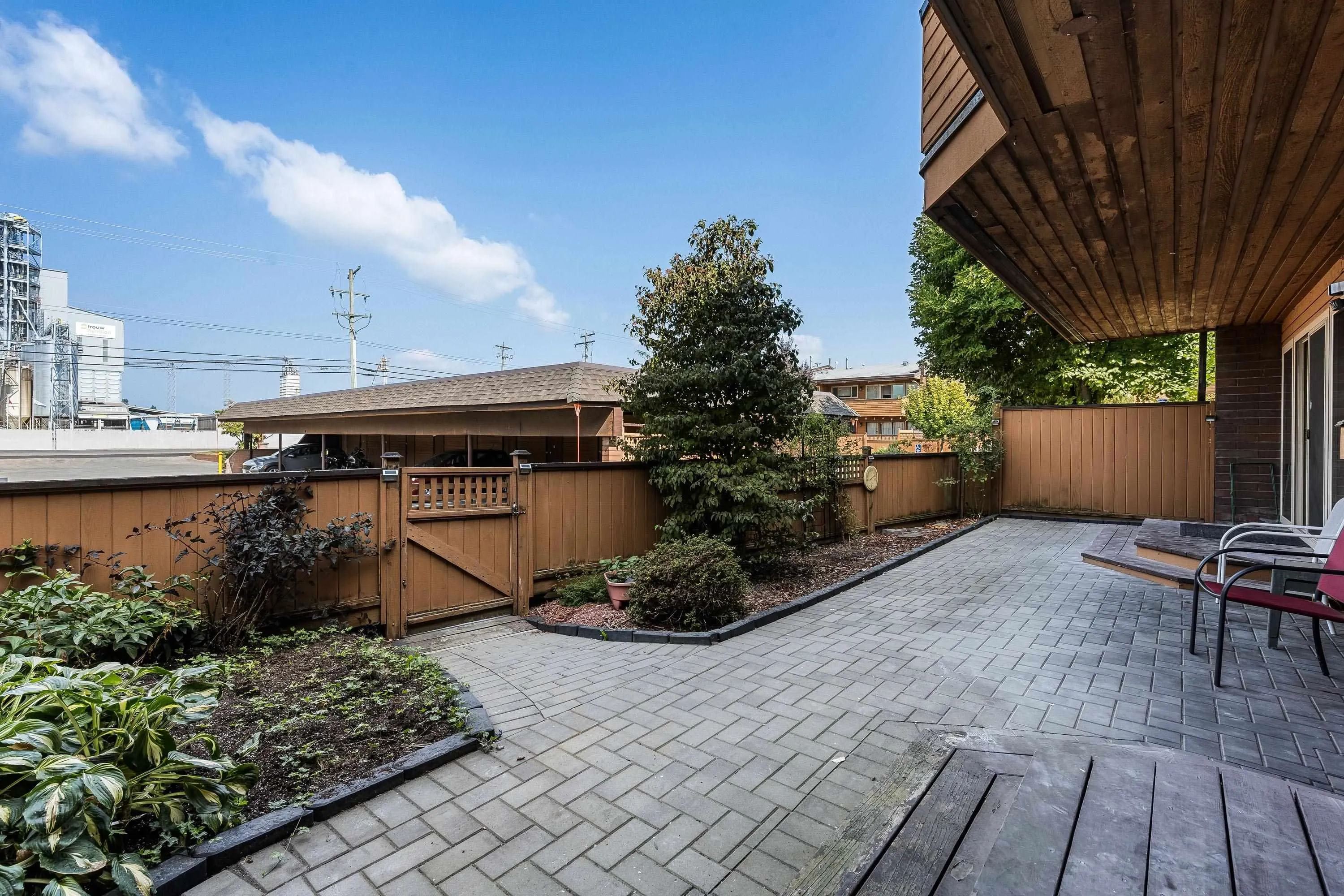 119 46210 Chilliwack Central Road