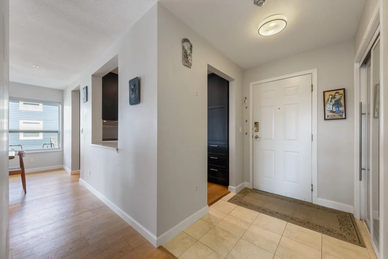 316 12931 Railway Avenue