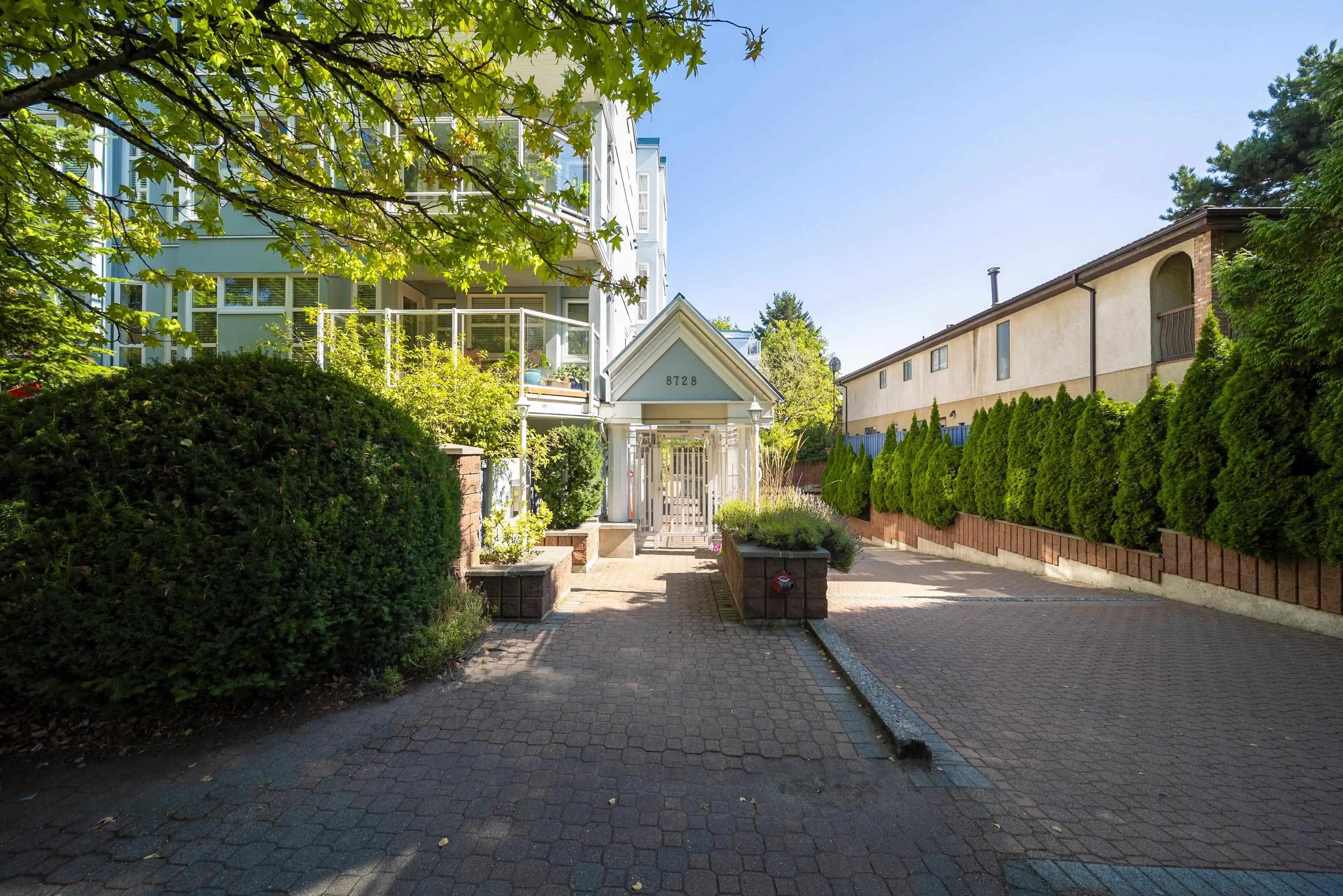 302 8728 SW Marine Drive