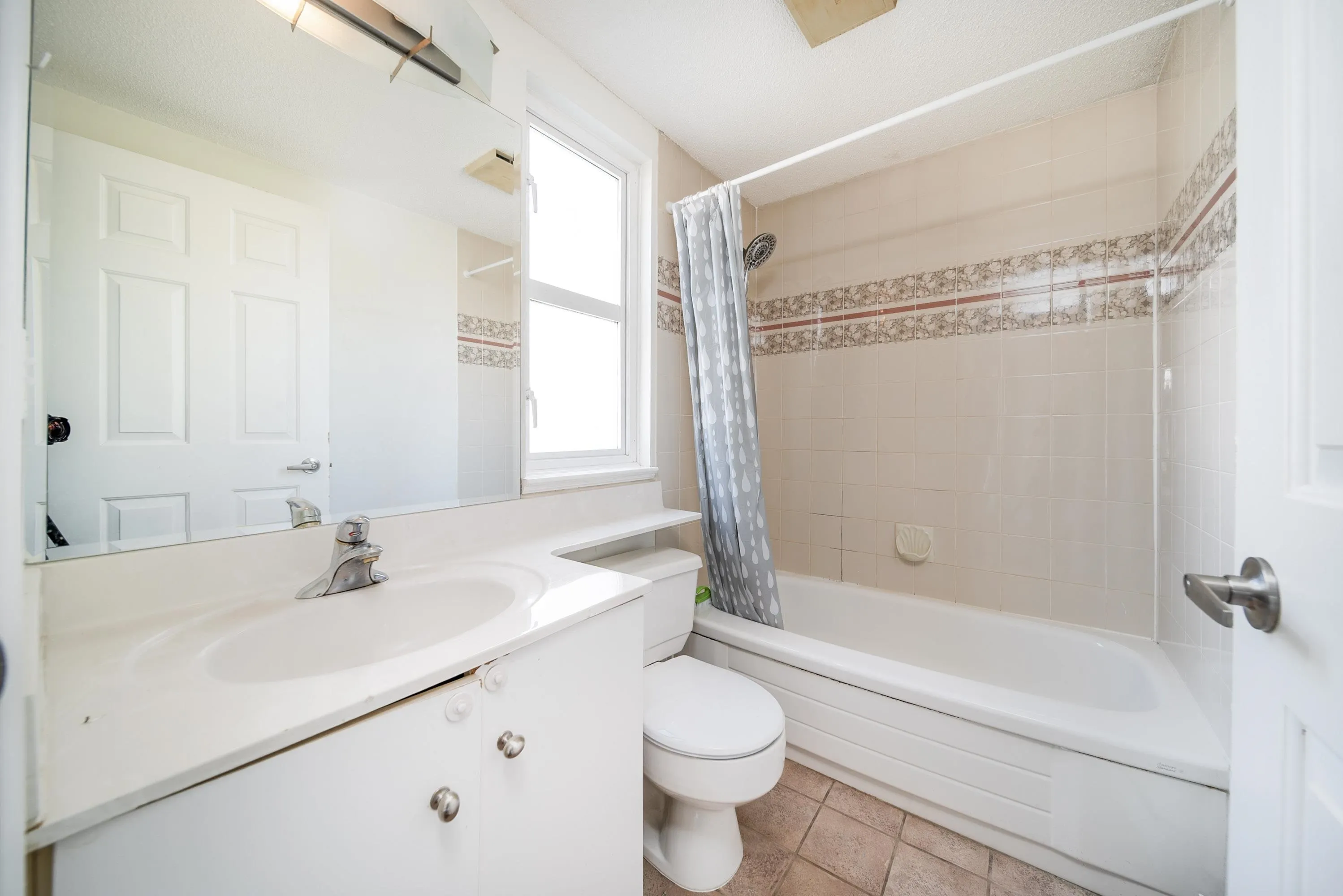 302 8728 SW Marine Drive
