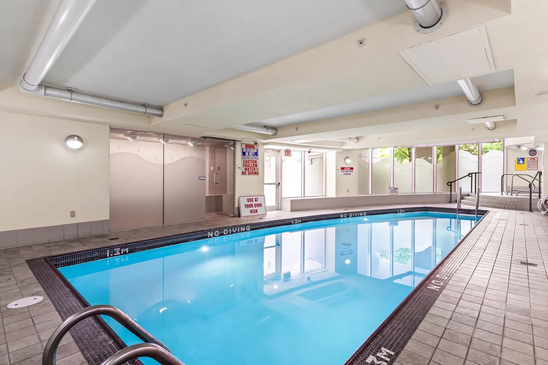 1605 1383 Marinaside Crescent