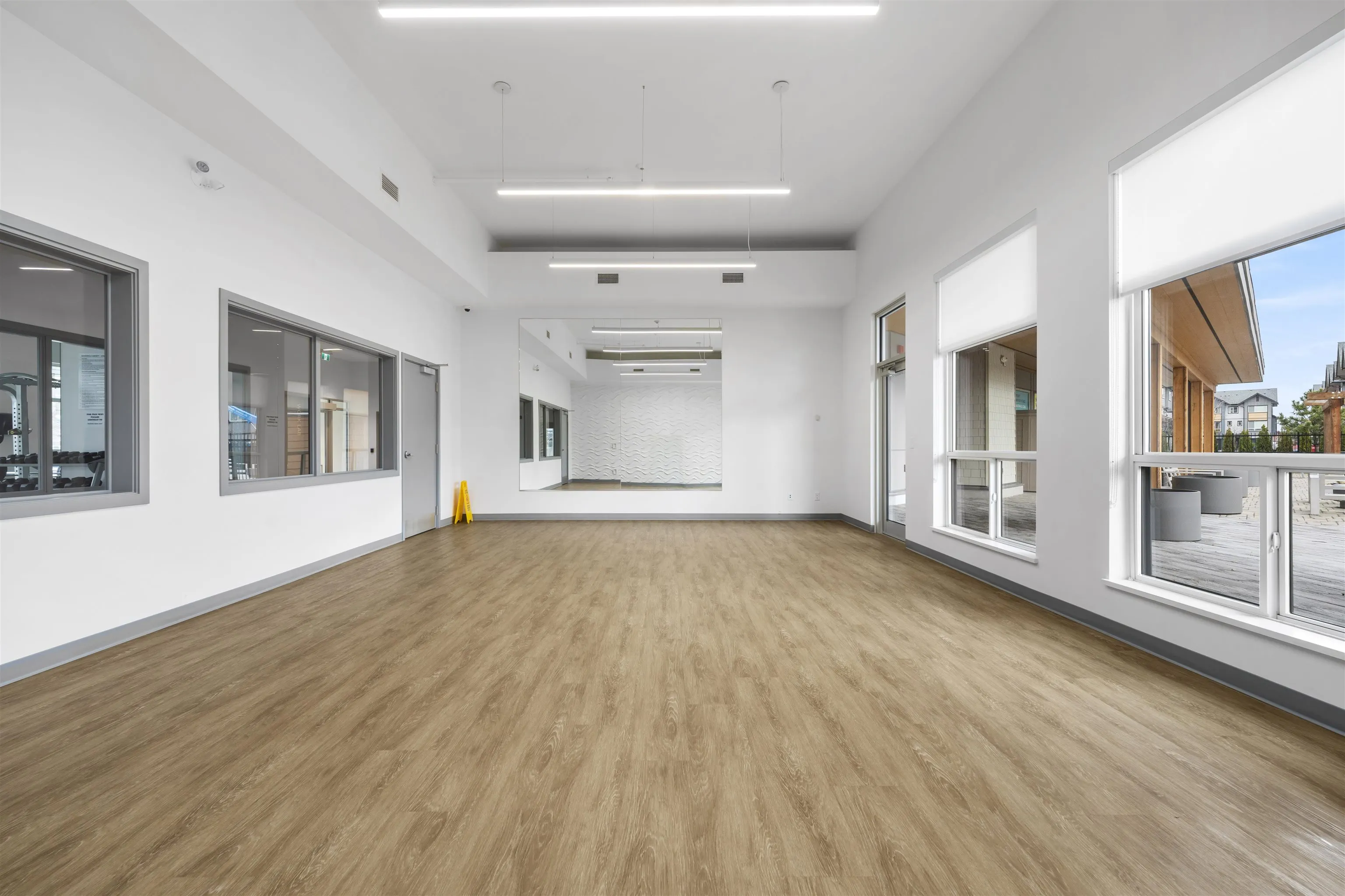 4 4375 Cormorant Way