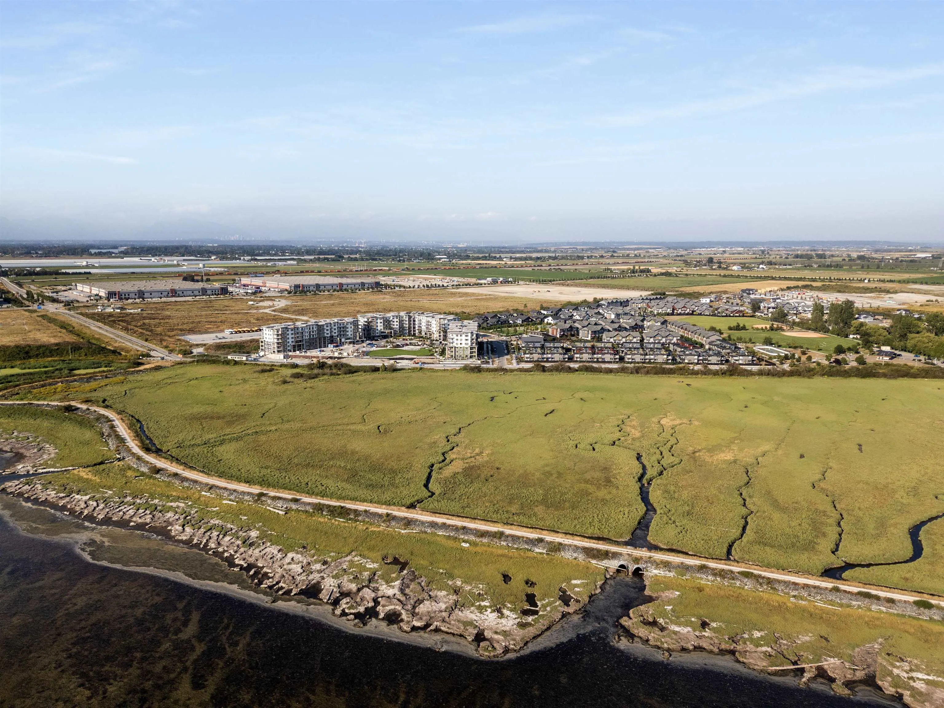 4 4375 Cormorant Way