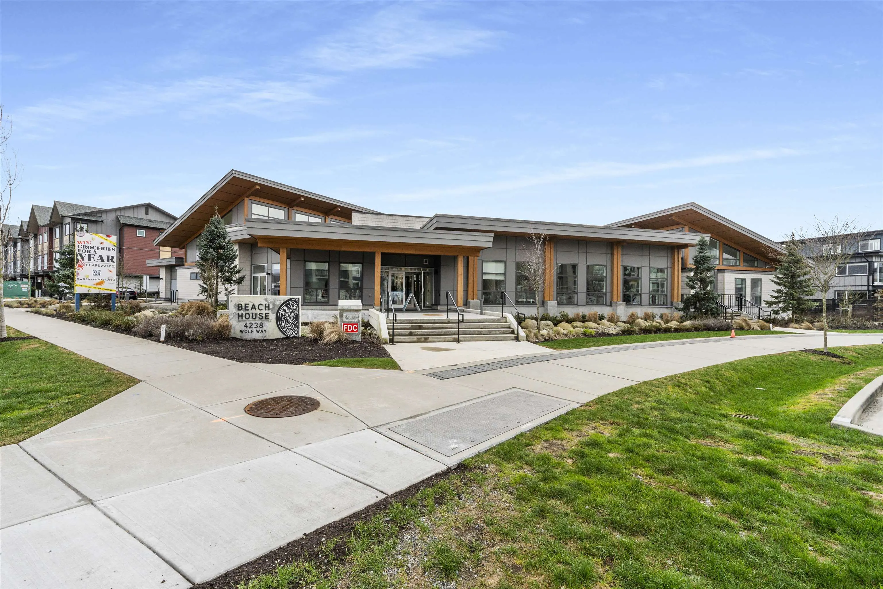 4 4375 Cormorant Way