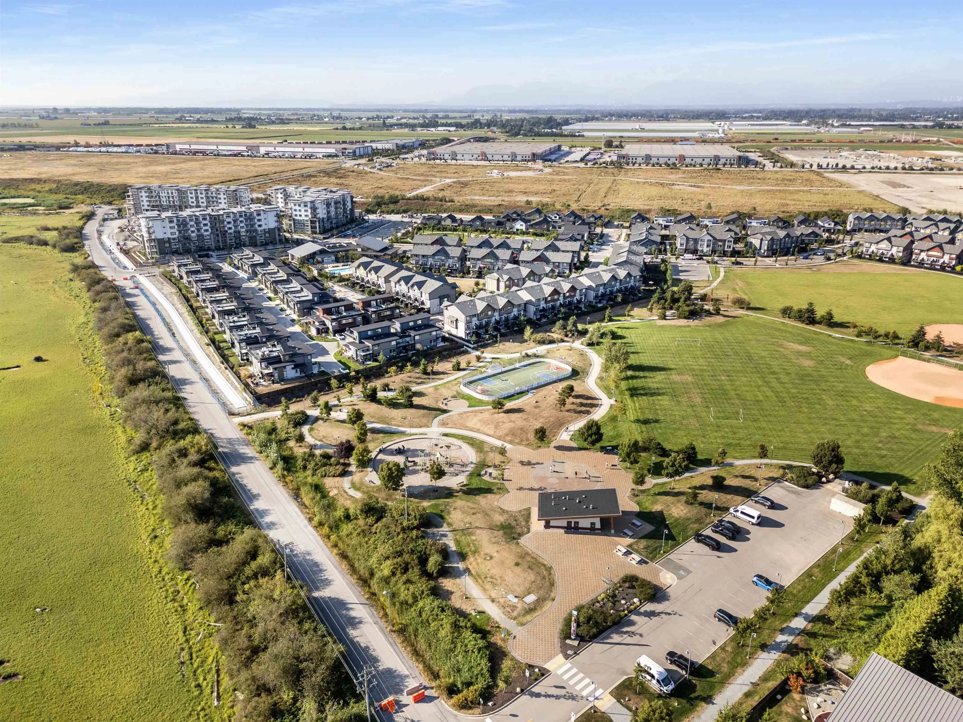 4 4375 Cormorant Way