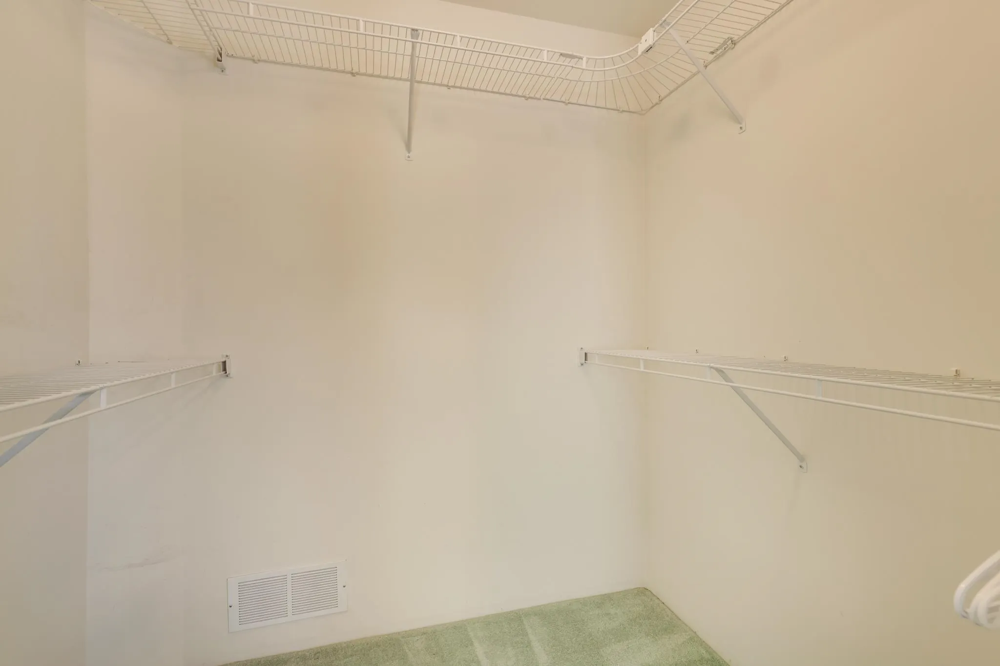 20509 123 Avenue