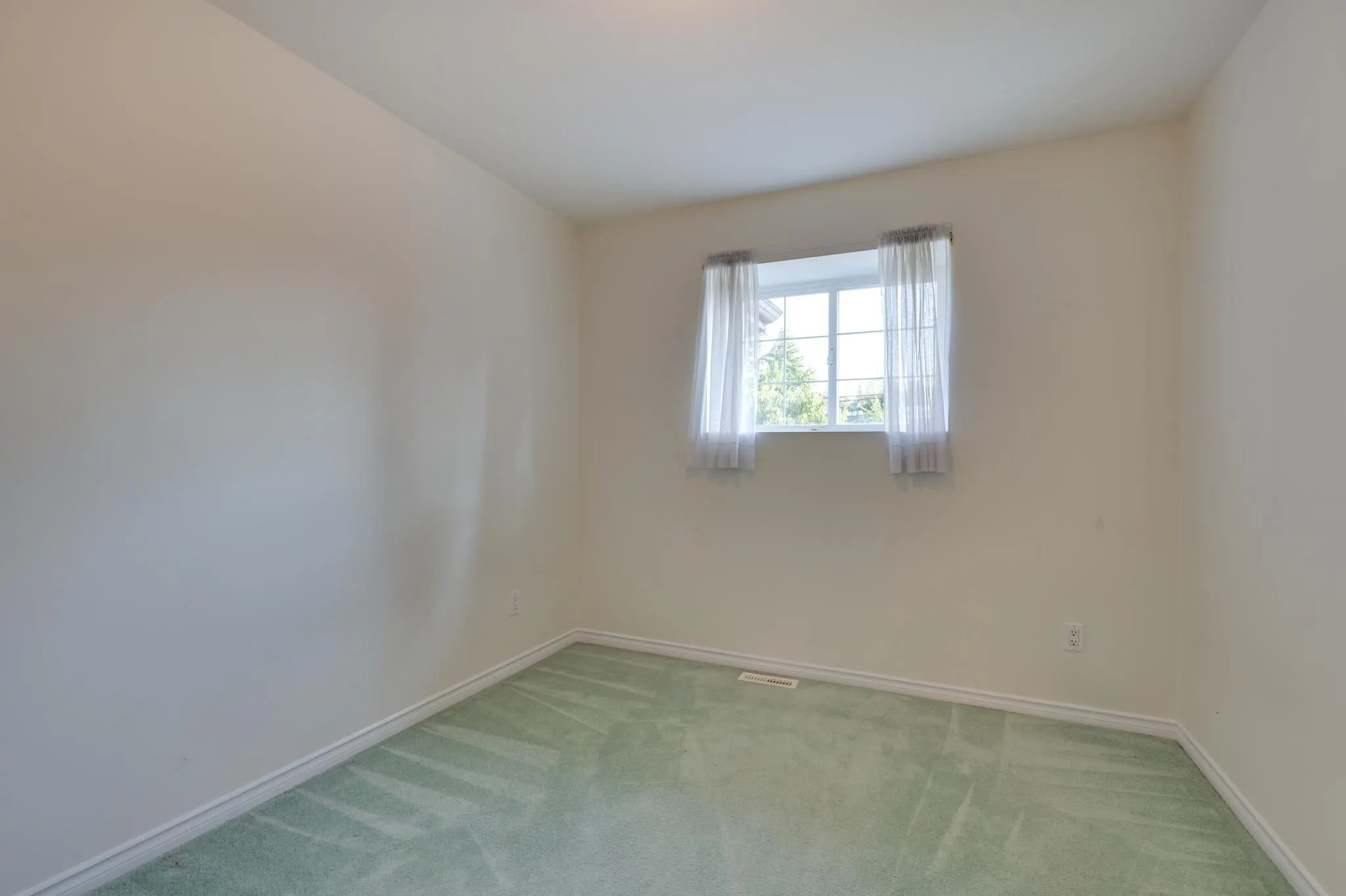 20509 123 Avenue