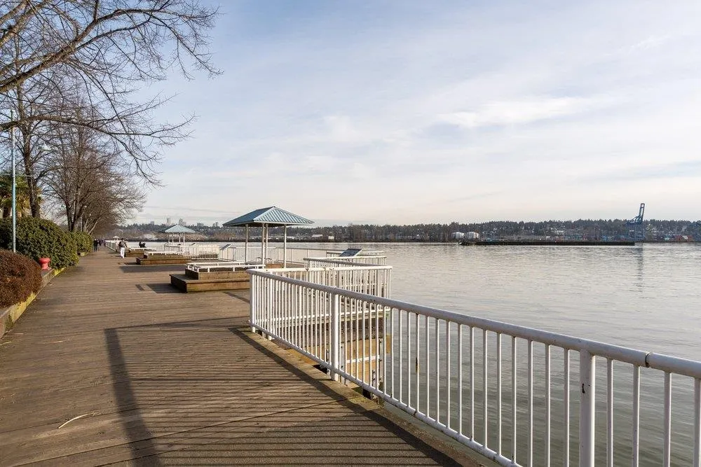 119 1150 Quayside Drive
