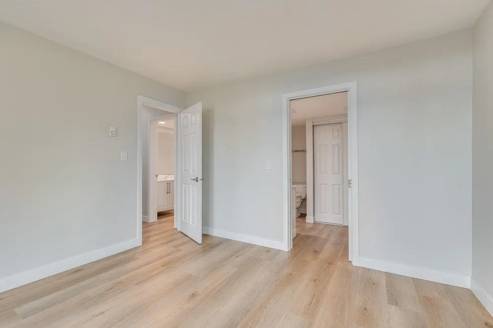 119 1150 Quayside Drive