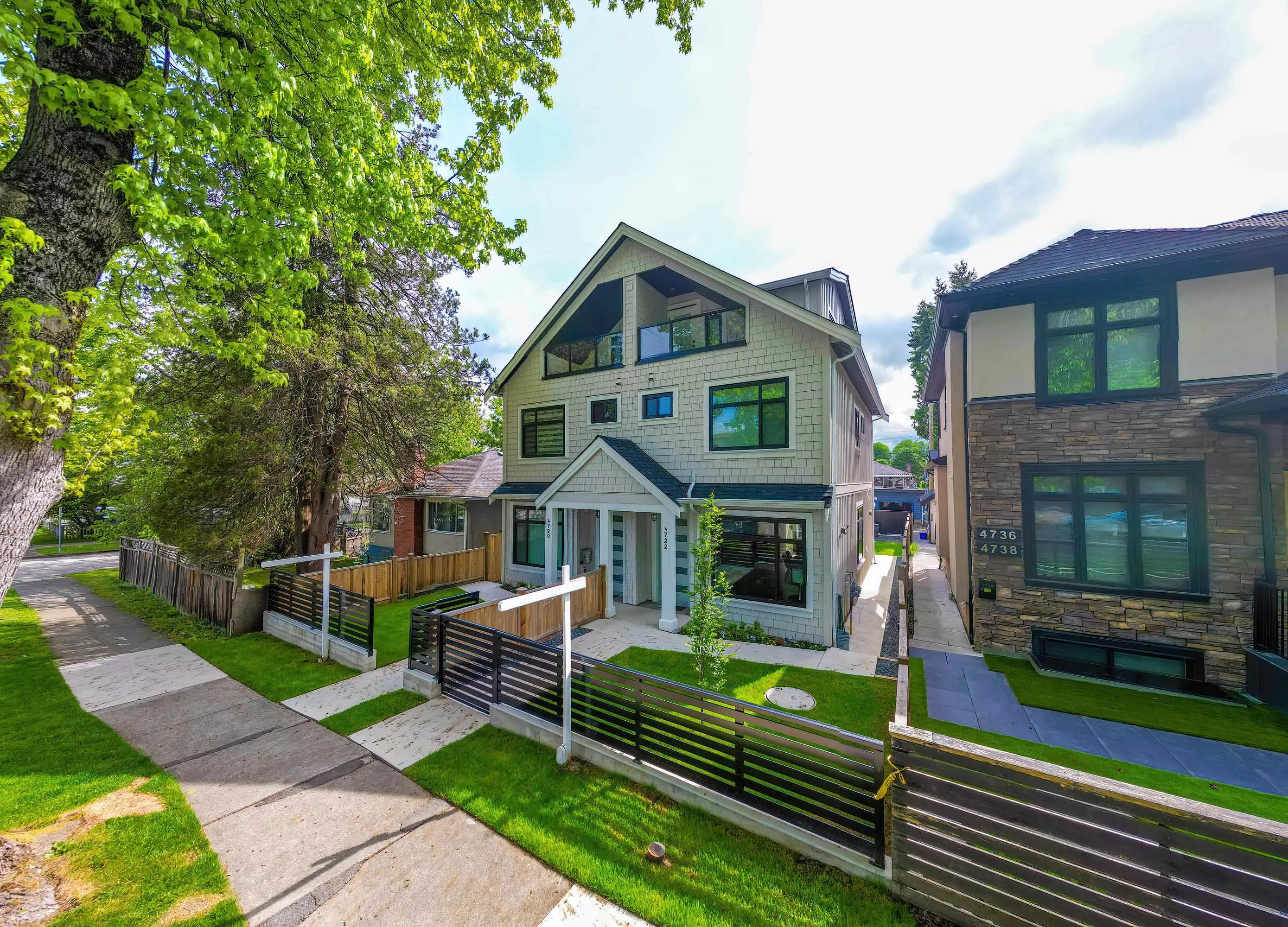 4722 Henry Street