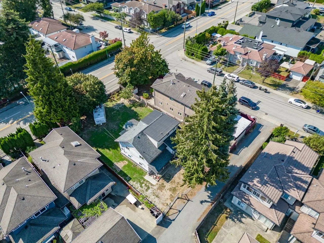 7520 Canada Way