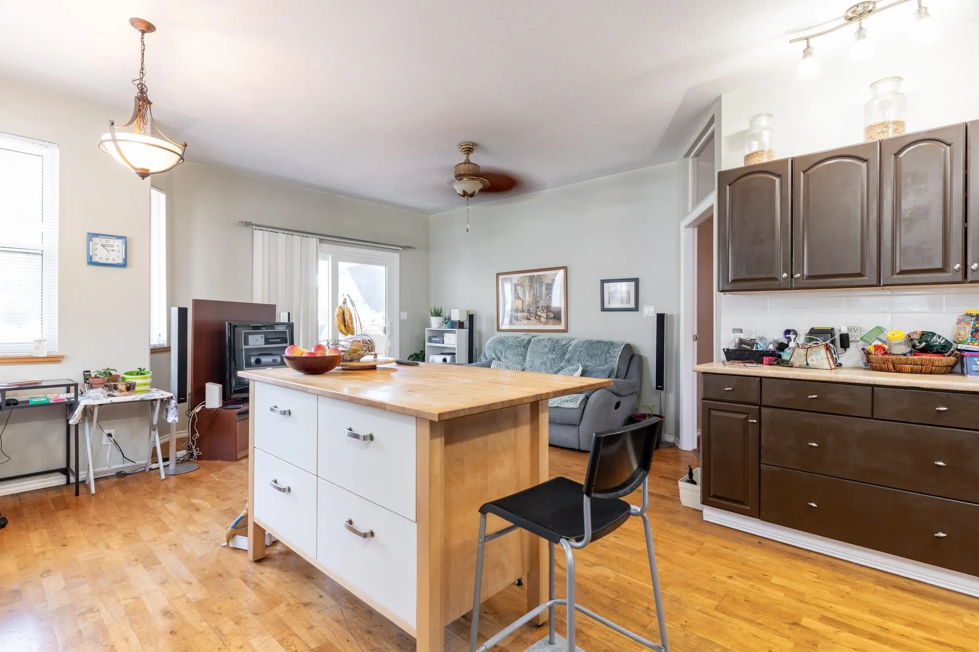14092 86a Avenue
