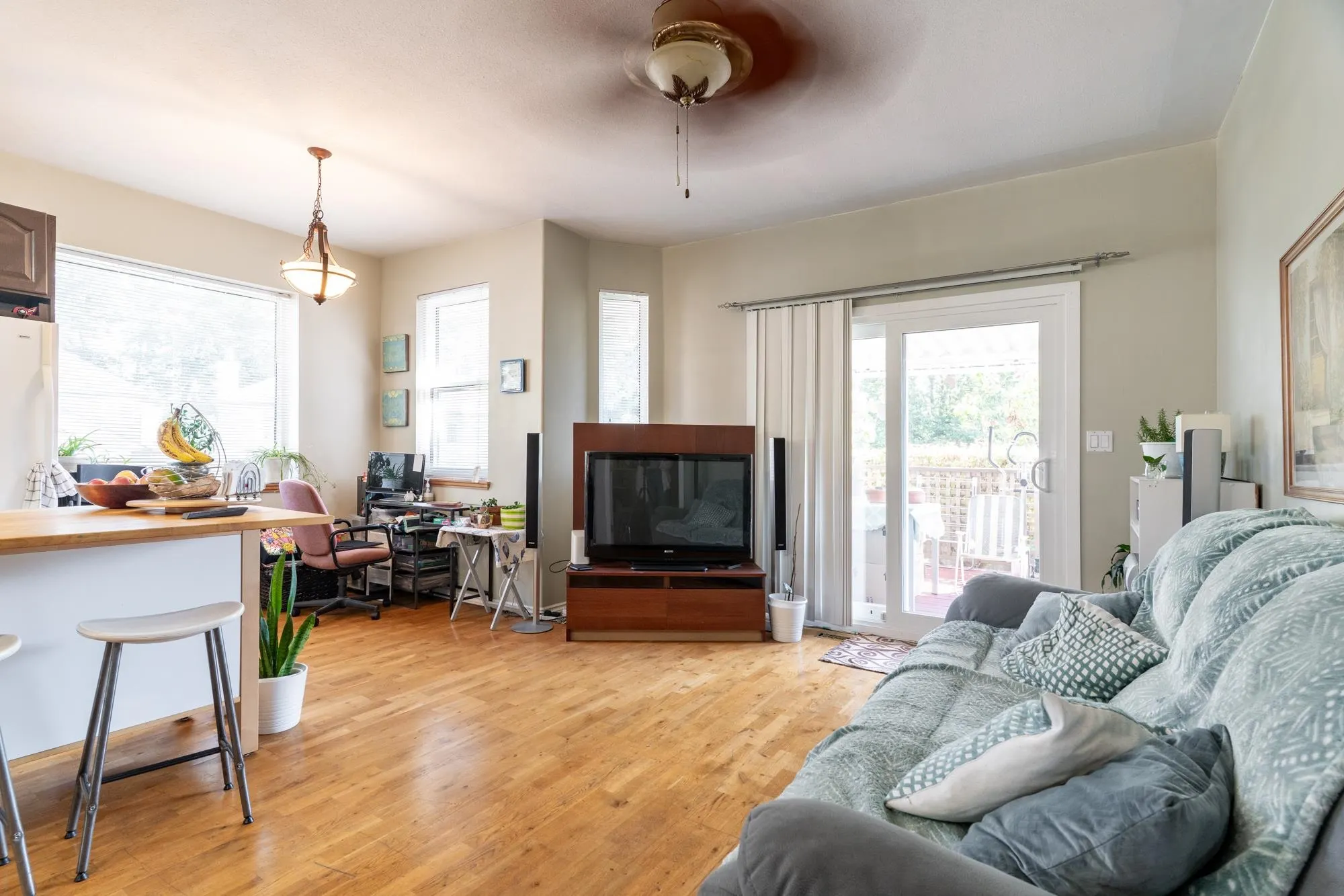 14092 86a Avenue