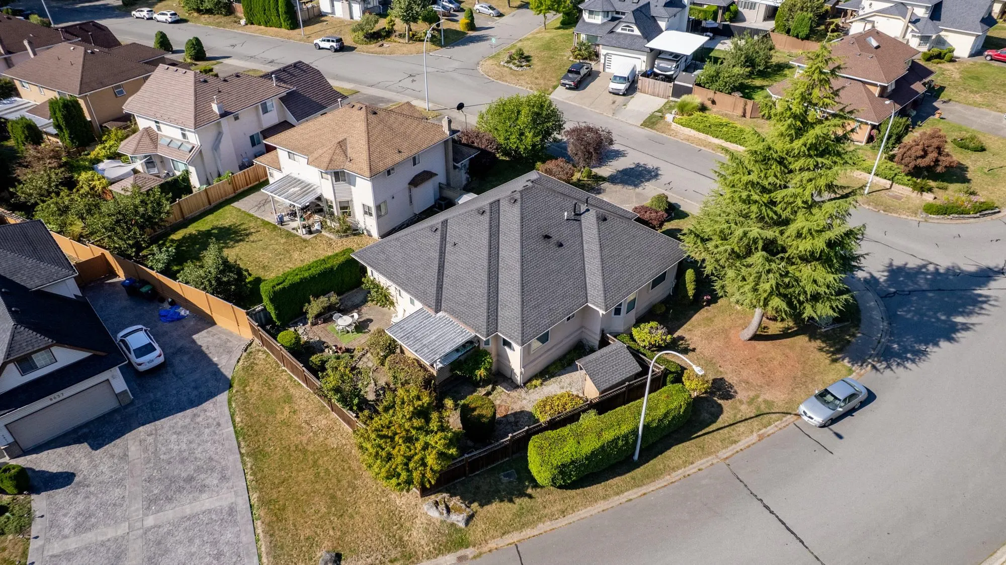 14092 86a Avenue