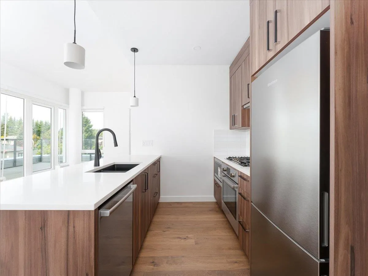 503 6859 Cambie Street