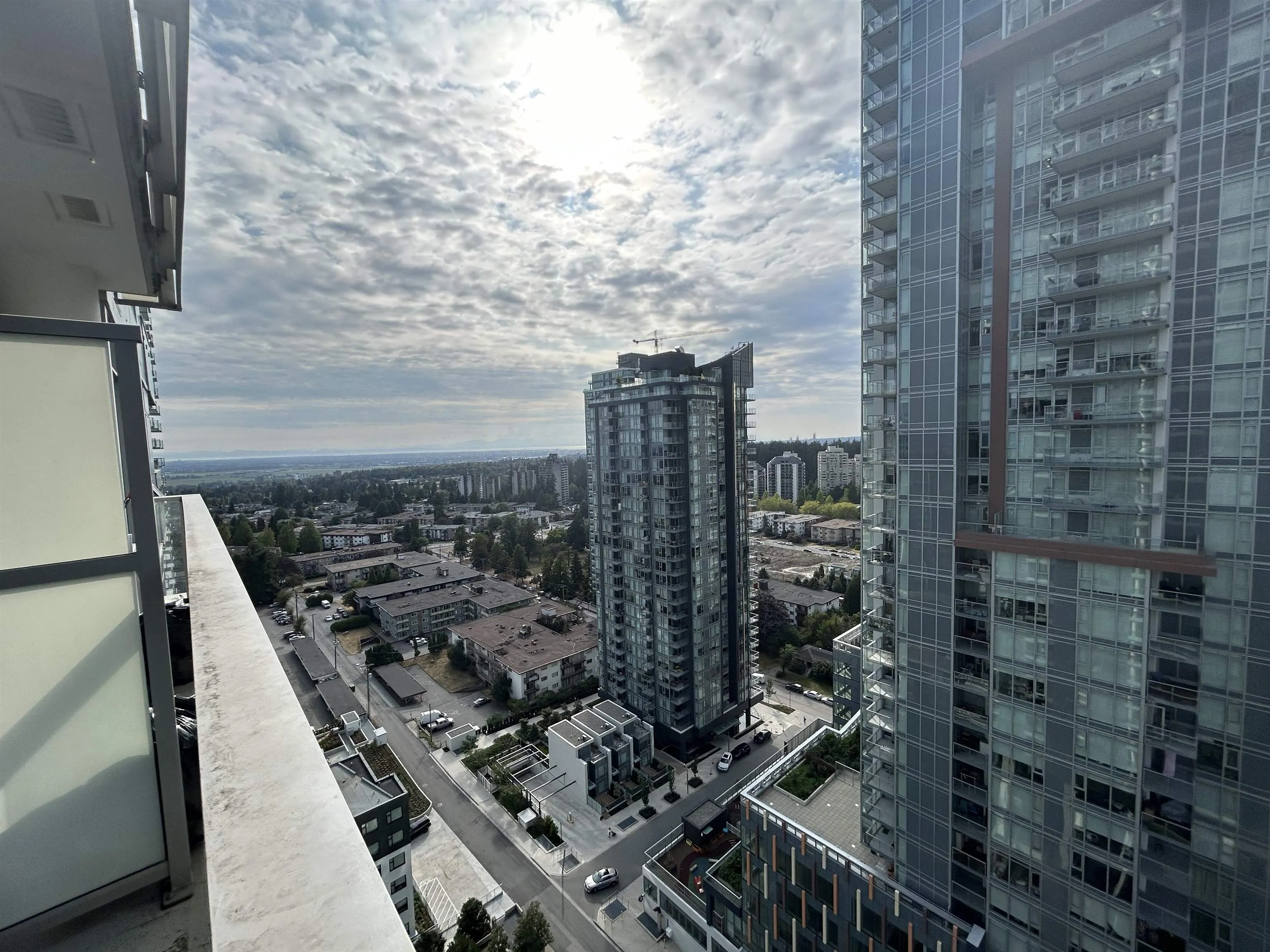 2209 6461 Telford Avenue